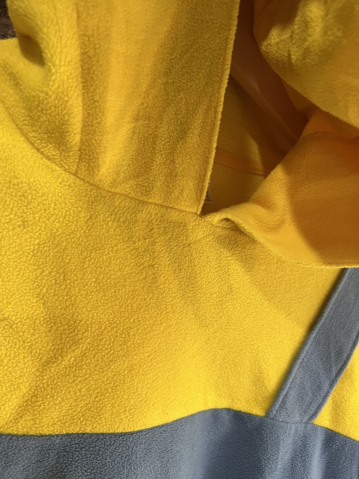 Cartoon Network 🔥Minion Despicable Me Costume Hoodie Size US M / EU 48-50 / 2 - 11 Thumbnail