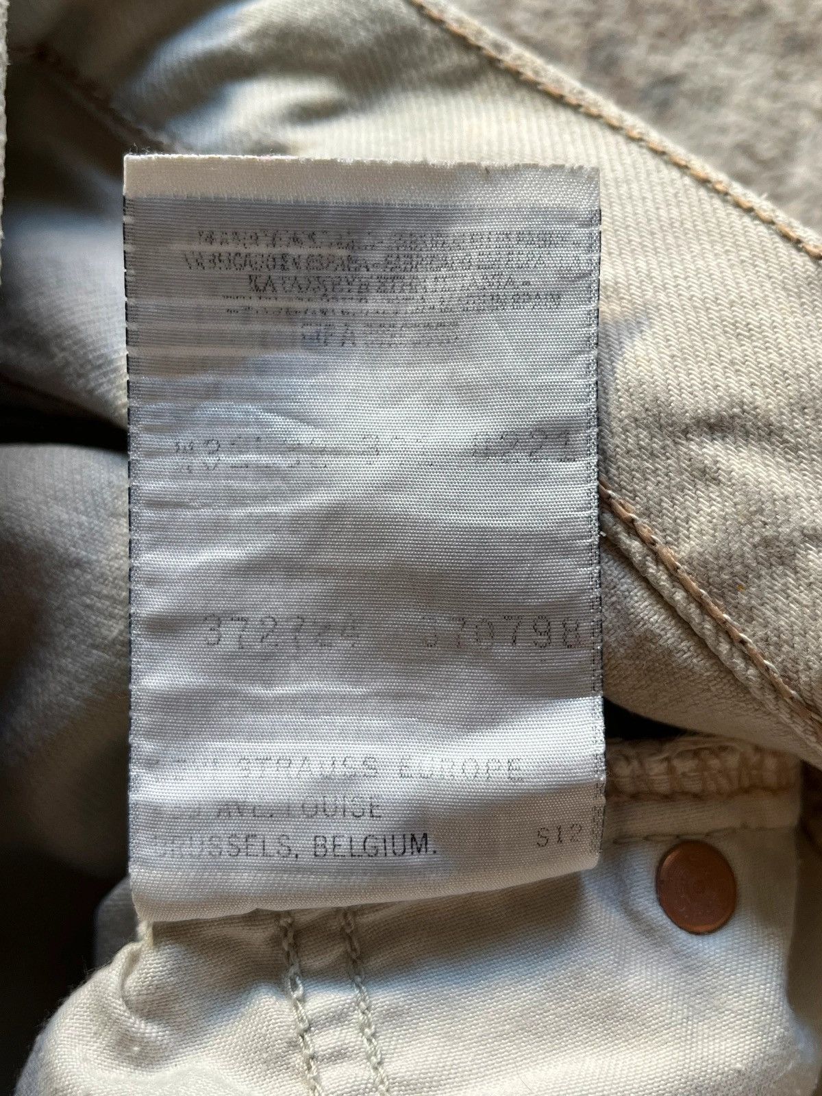 Levi's Levi’s 681 02 W 31 L 32 Beige 1998 Made in Spain Orange Tab Size US 31 - 9 Thumbnail