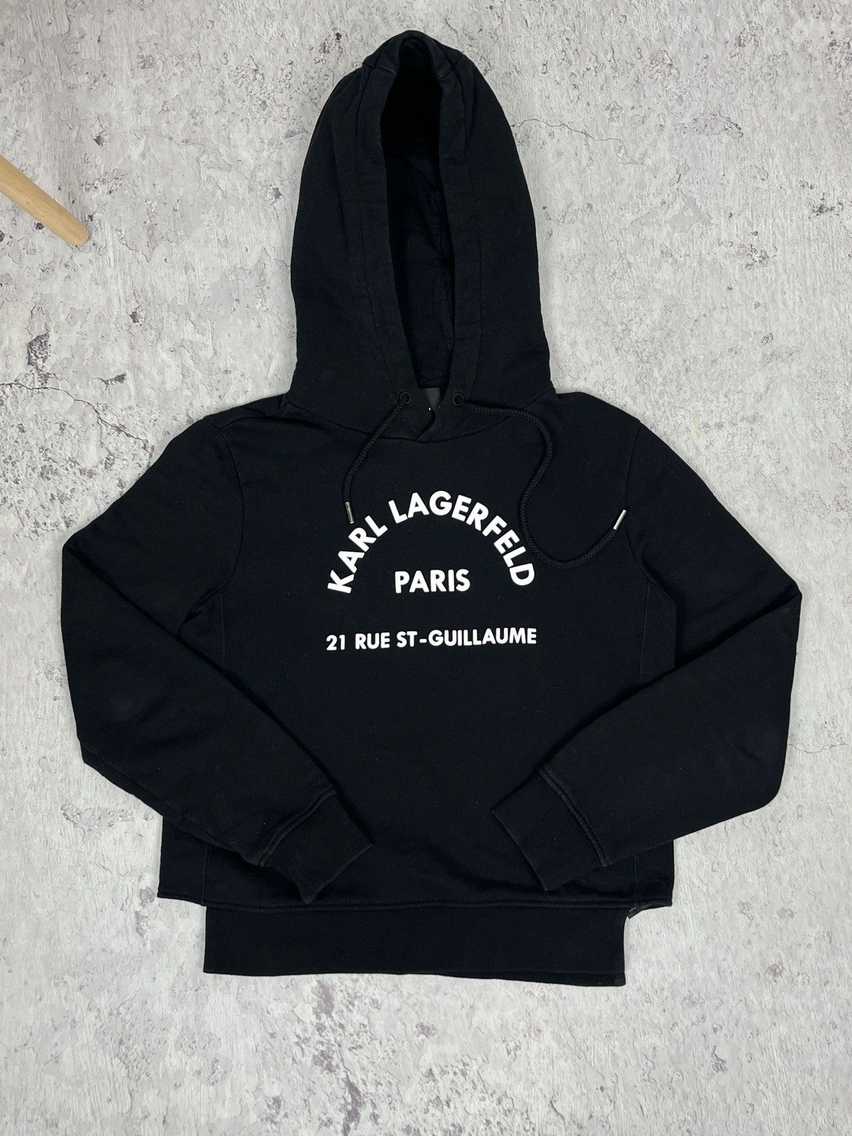 Karl Lagerfeld Women’s Karl Lagerfeld Big Central Logo Black Hoodie Size XS / US 0-2 / IT 36-38 - 2 Thumbnail