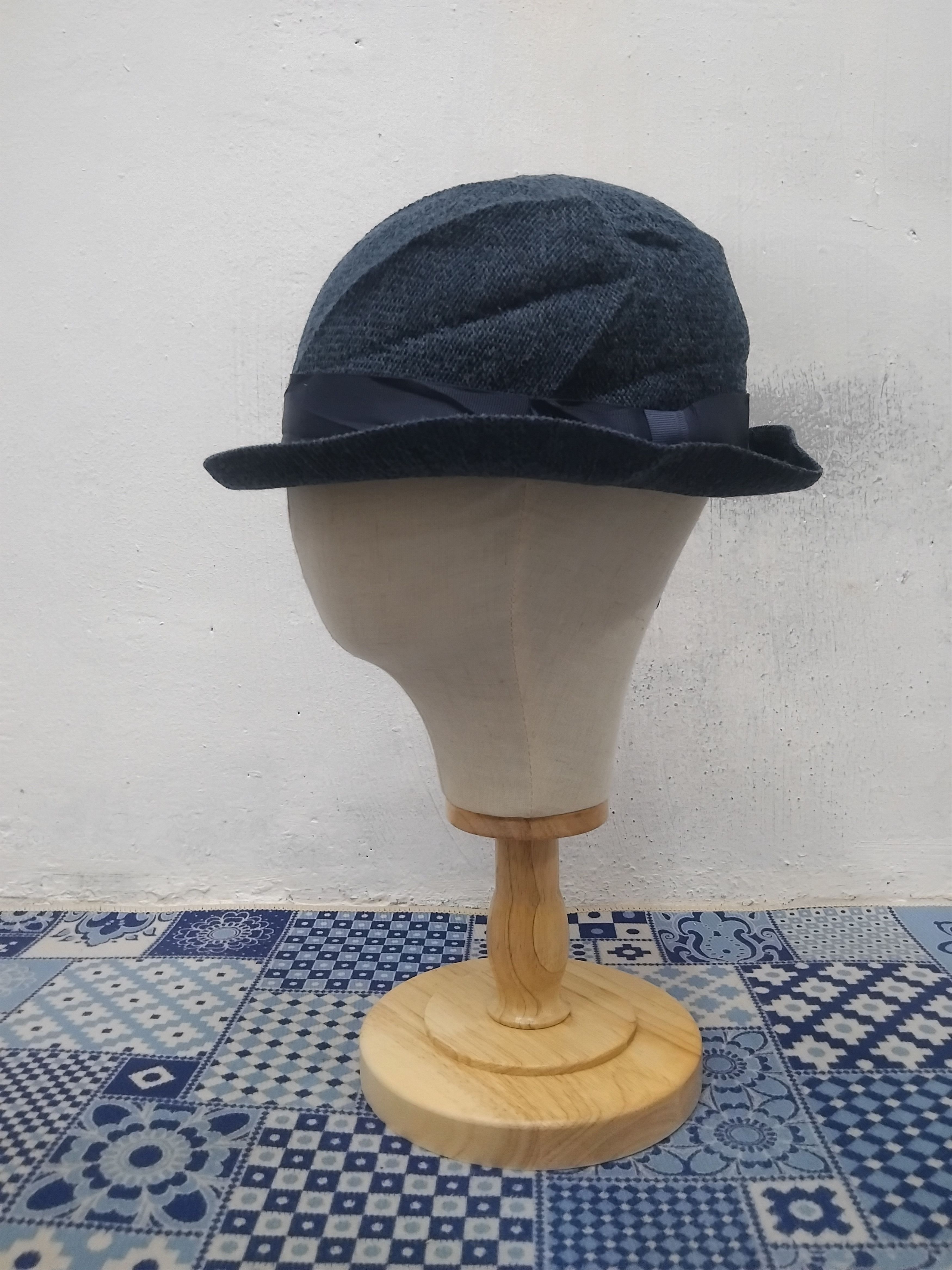 Japanese Brand 💥Uniqlo Blue colour fedora hat Size 38 - 6 Thumbnail