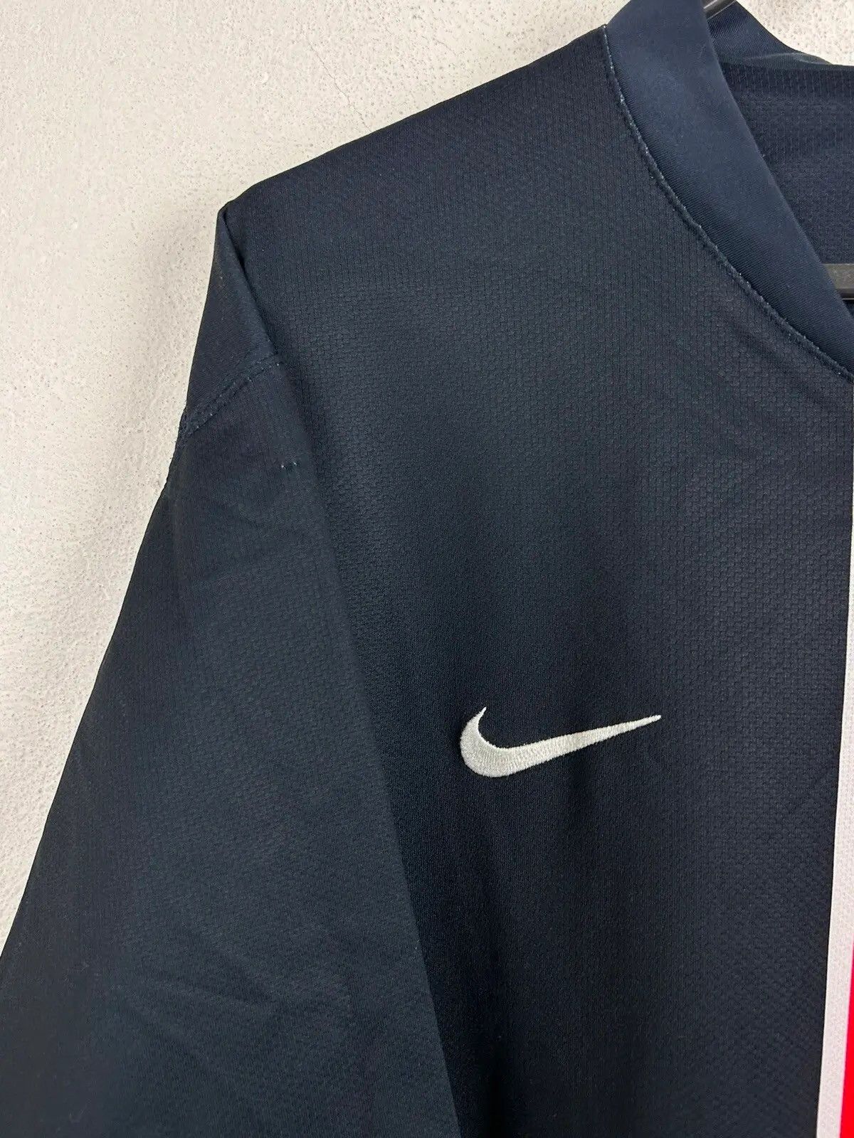 Nike 00s Vintage Nike x PSG 2006/07 Home Kit Soccer Jersey Size US M / EU 48-50 / 2 - 4 Thumbnail