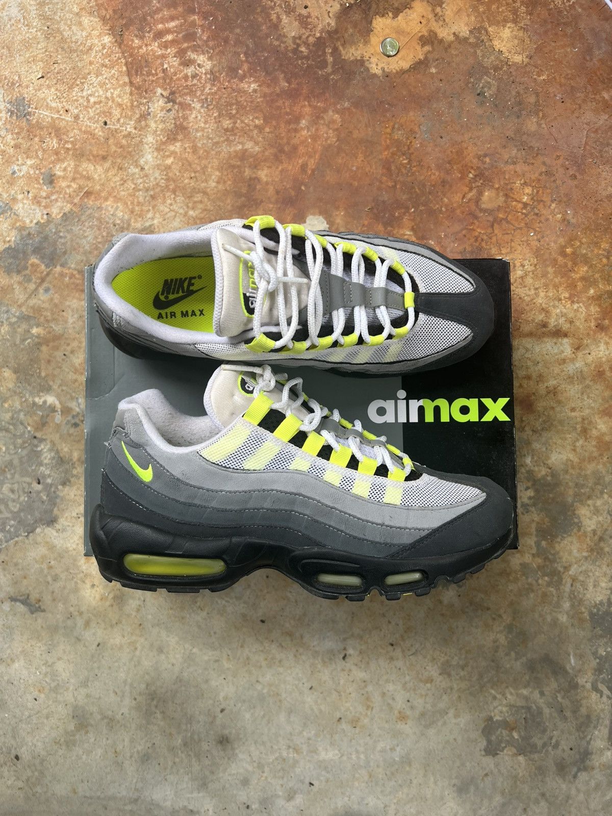 Nike NIKE AIR MAX OG NEON Size US 8.5 / EU 41-42 - 1 Thumbnail