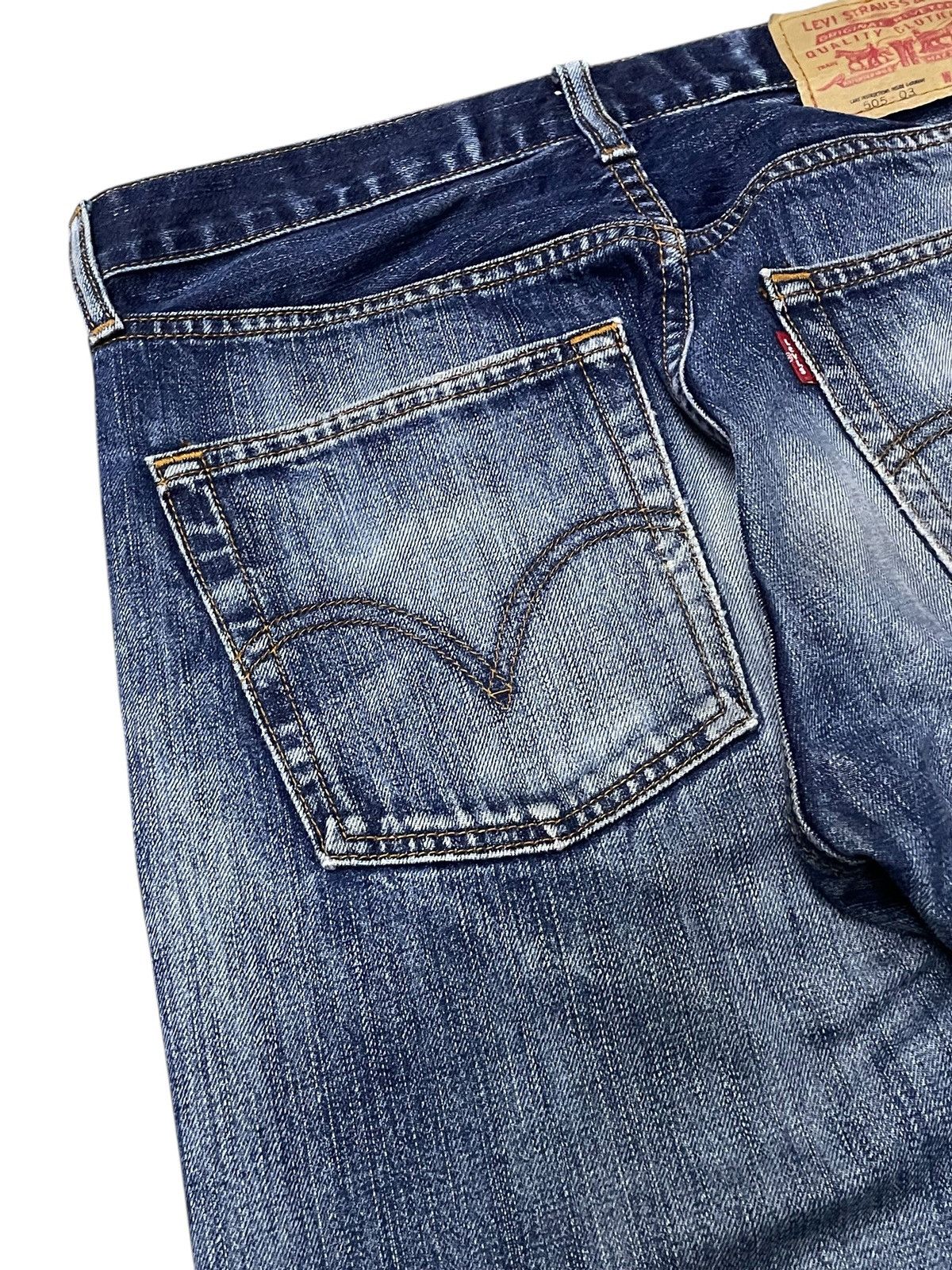 Levi's × Vintage Vintage Levis 505 Distressed Aging Loose Jeans Size US 31 - 19 Thumbnail
