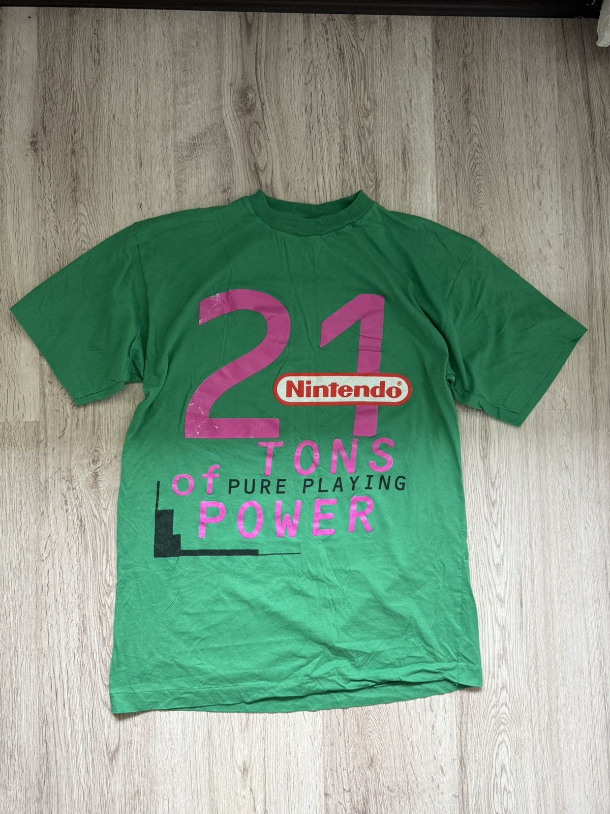 Nintendo Vintage Nintendo “The Challenger” UK Tour Promo T-Shirt 90s Size US XL / EU 56 / 4 - 1 Thumbnail