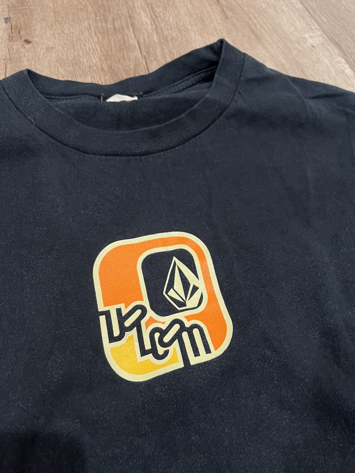 Volcom Vintage Volcom square logo L/S Size US L / EU 52-54 / 3 - 1 Thumbnail