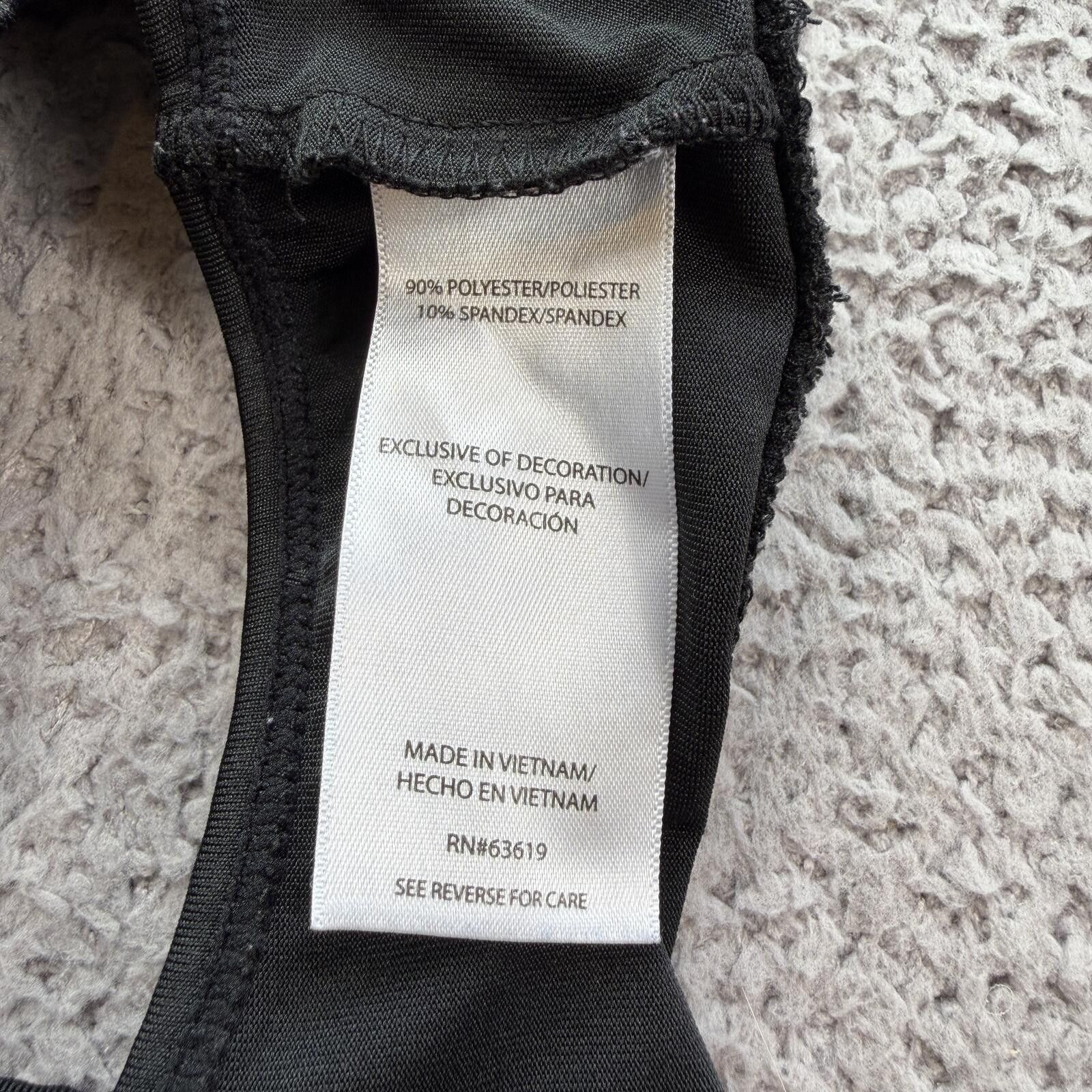 New Balance New Balance Black Racerback Sports Bra Women’s Medium Size ONE SIZE - 6 Thumbnail