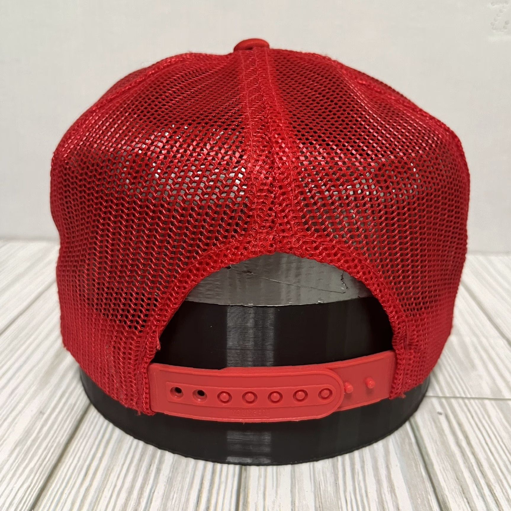 Vintage VINTAGE Operation Desert Storm 1991 Hat Cap Snap Back Rope Trucker Army Marines Navy Mens Trucker Hat Red 90s USA Sports Outdoor Accessories Size ONE SIZE - 4 Thumbnail