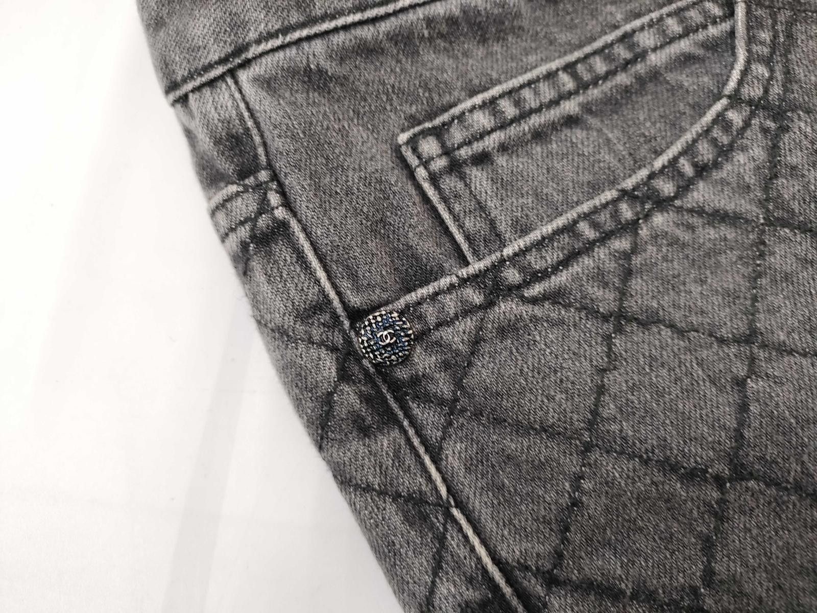 Chanel Chanel Matelasse Denim Jeans Size 30" / US 8 / IT 44 - 4 Thumbnail