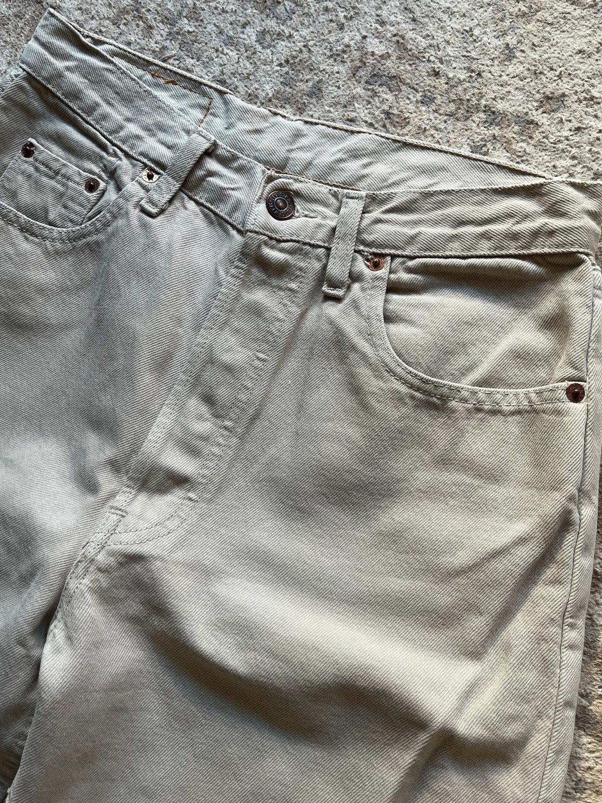 Levi's Levi’s 681 02 W 31 L 32 Beige 1998 Made in Spain Orange Tab Size US 31 - 5 Thumbnail