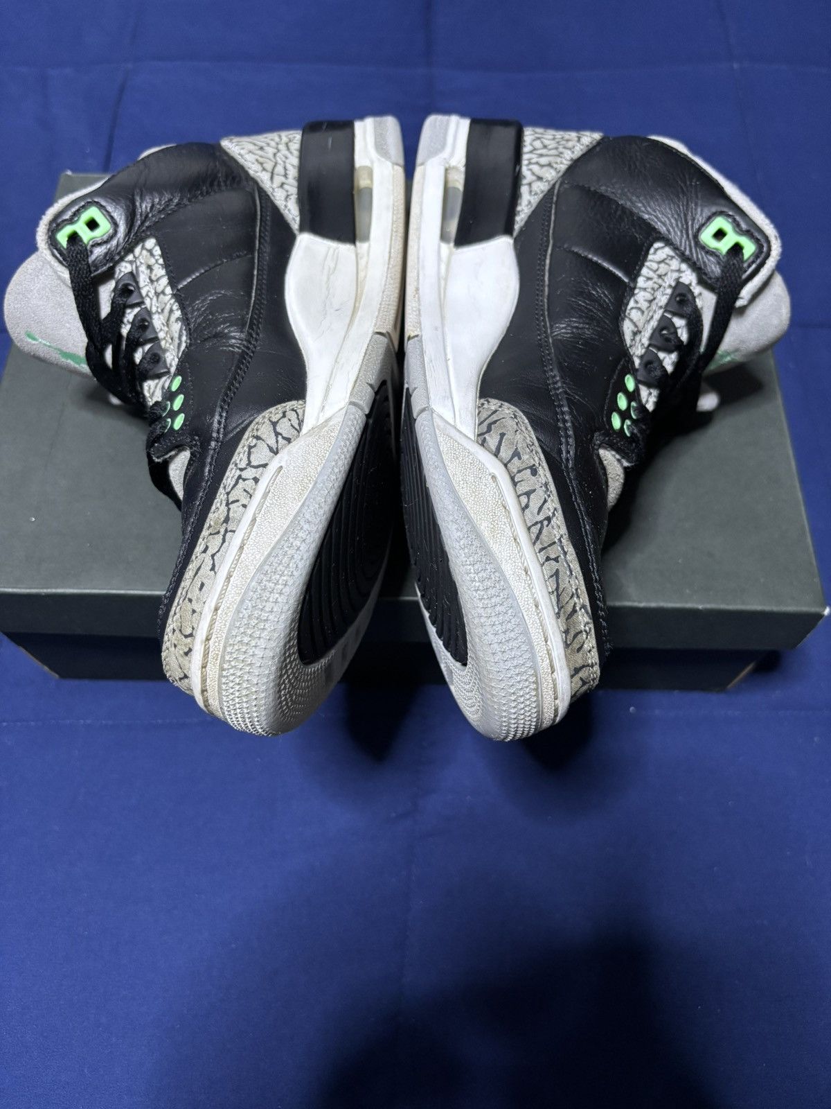 Jordan Brand Jordan 3 Retro Green Glow 2024 Size 8.5 Size US 8.5 / EU 41-42 - 3 Thumbnail