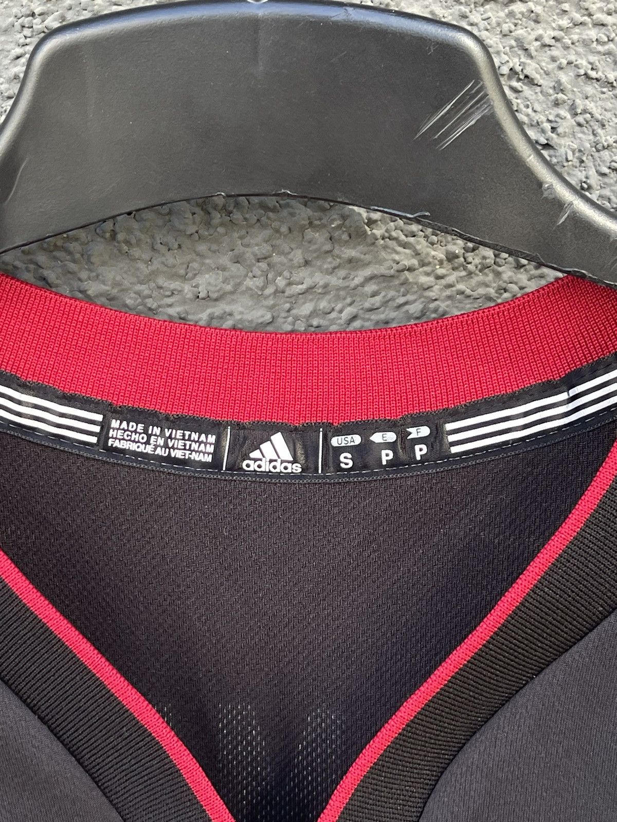 Adidas Adidas Miami #6 James LeBron basketball jersey black Size US S / EU 44-46 / 1 - 7 Thumbnail