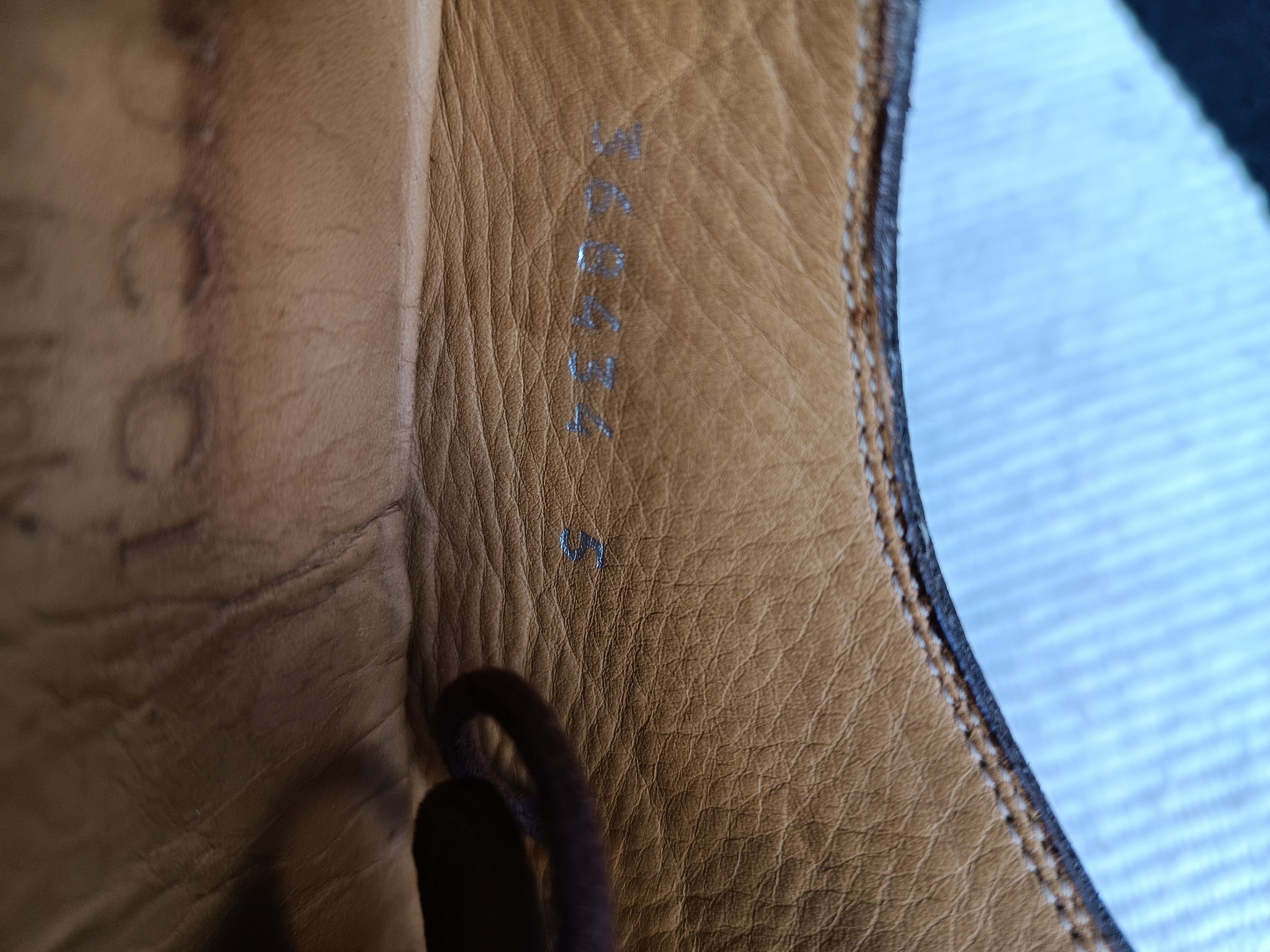 Gucci Gucci brown suede lace-up oxfords. Size US 6.5 / EU 39-40 - 5 Thumbnail