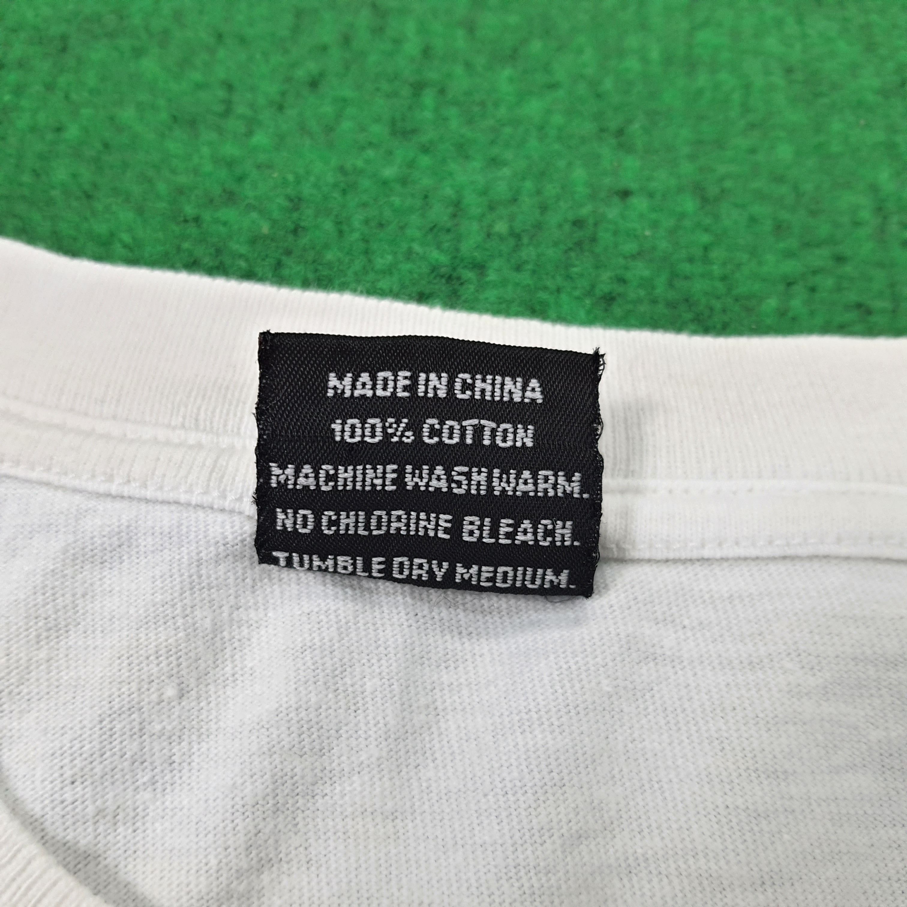 Other Vintage CG a Women Streetwear T-shirt Size US M / EU 48-50 / 2 - 5 Thumbnail