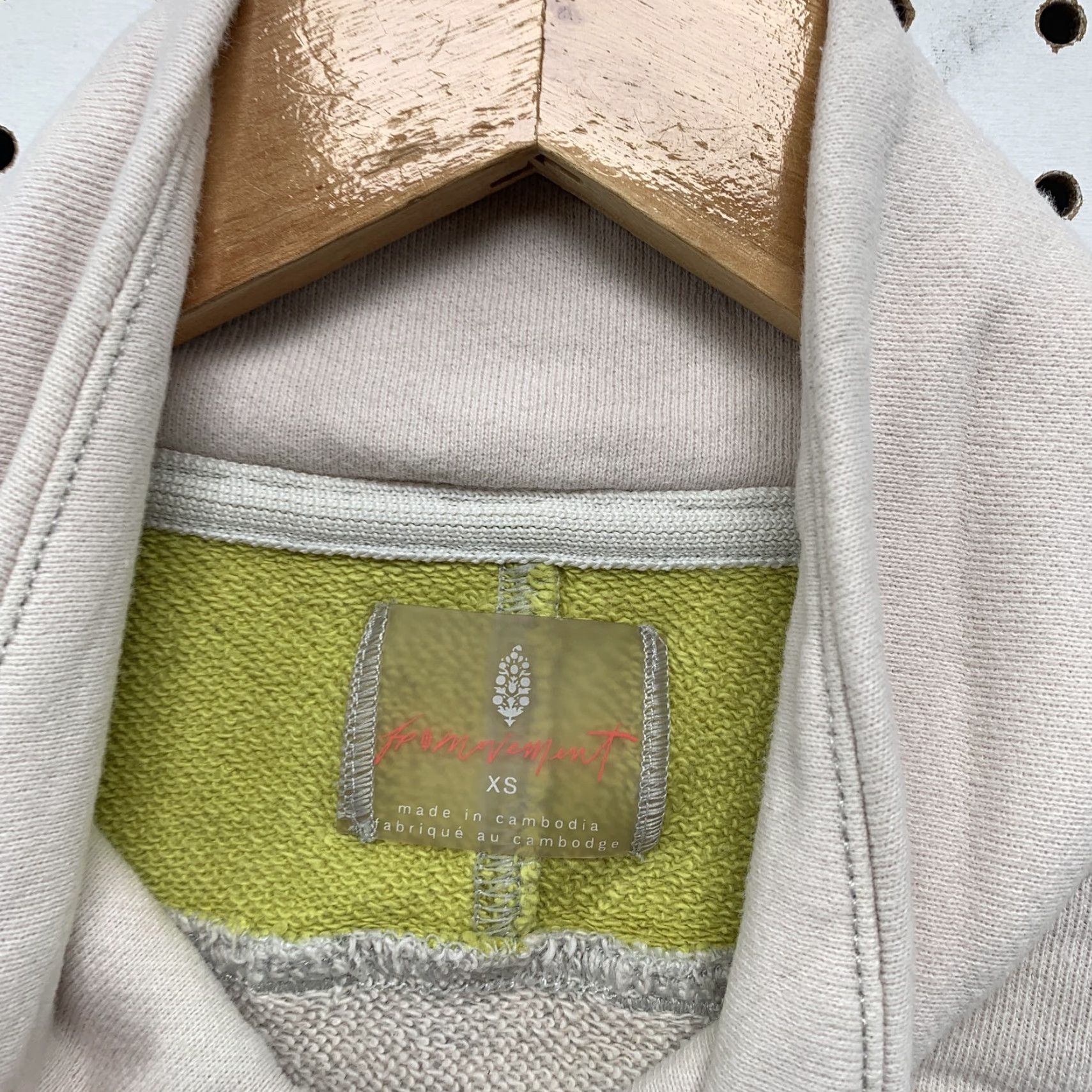 Free People Free People FP Movement 1/2 Zip Sweatshirt XS Gray Green Cropped Pullover Womens Activewear Size XS / US 0-2 / IT 36-38 - 3 Thumbnail