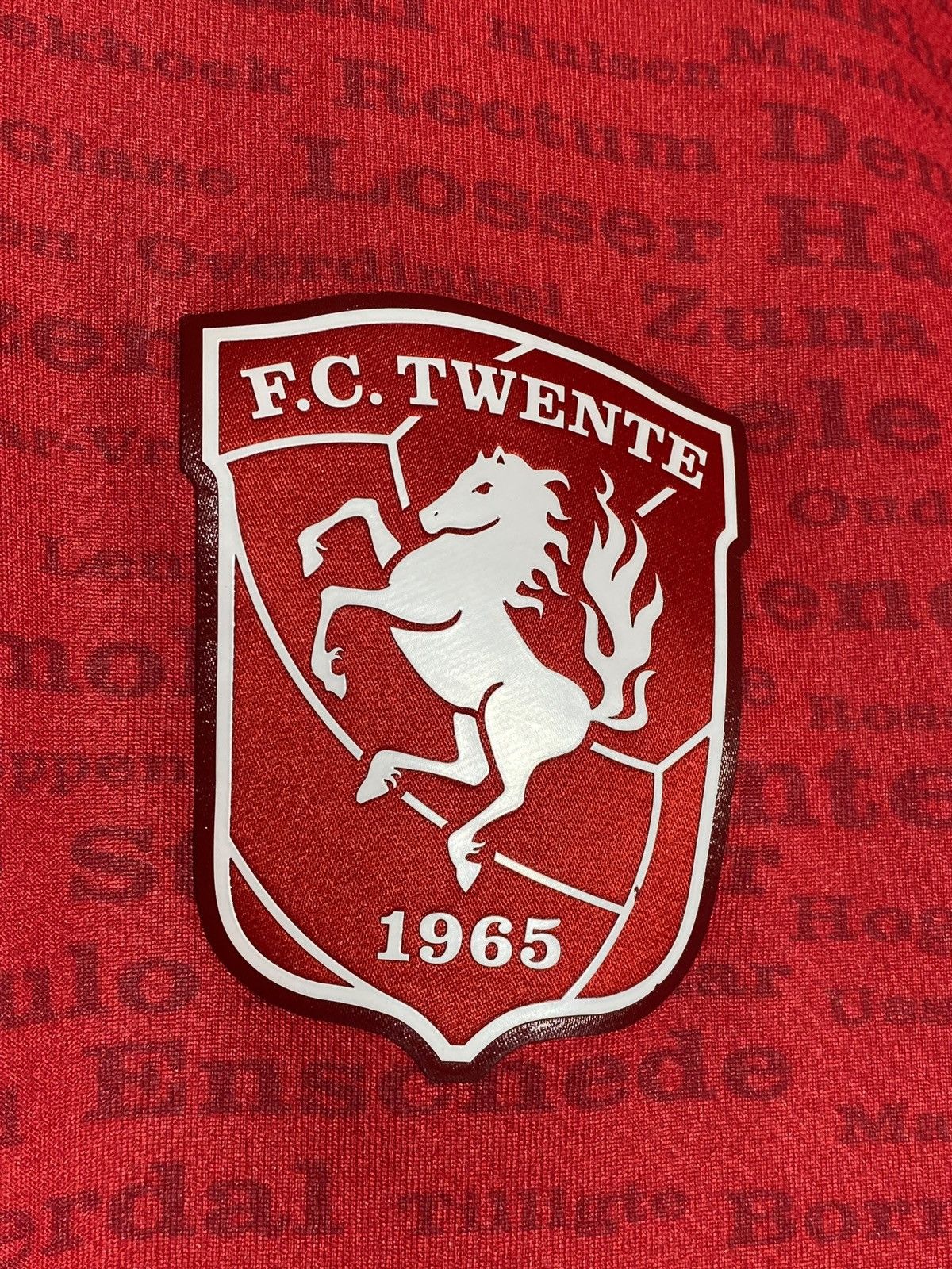 Other 🔥 FC TWENTE MEYBA HOME JERSEY 2023/24 RARE VINTAGE VIBES Size US S / EU 44-46 / 1 - 4 Thumbnail