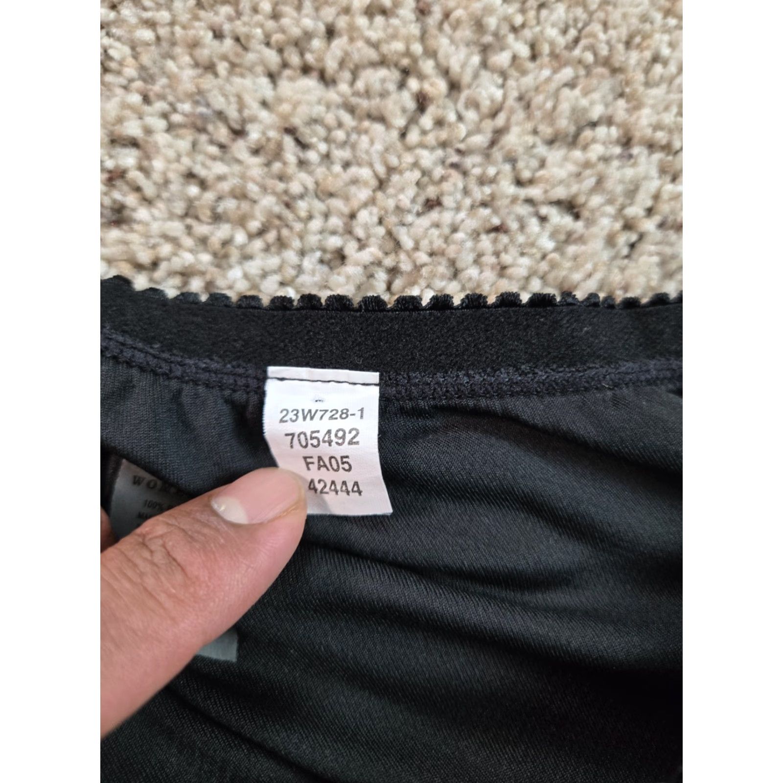 Vintage REI Base Layer Leggings XL Womens Black Stretch Pull On Pants Thermal Outdoor 30 in Inseam Ankle Tapered Activewear Hiking Hunting Skiing Womens Size 40" / US 18 - 4 Thumbnail