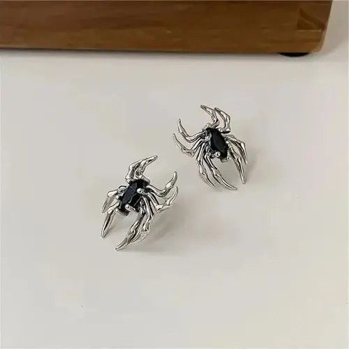 Designer × Jewelry Black Spider Stud Earrings Size ONE SIZE - 4 Thumbnail