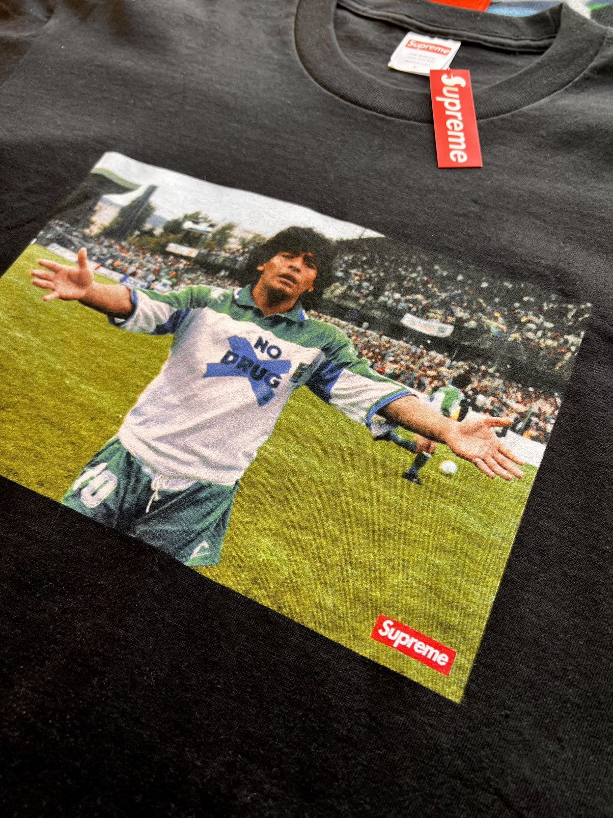 Supreme L Supreme Maradona Tee black T-shirt football diego no drugs Size US L / EU 52-54 / 3 - 5 Thumbnail