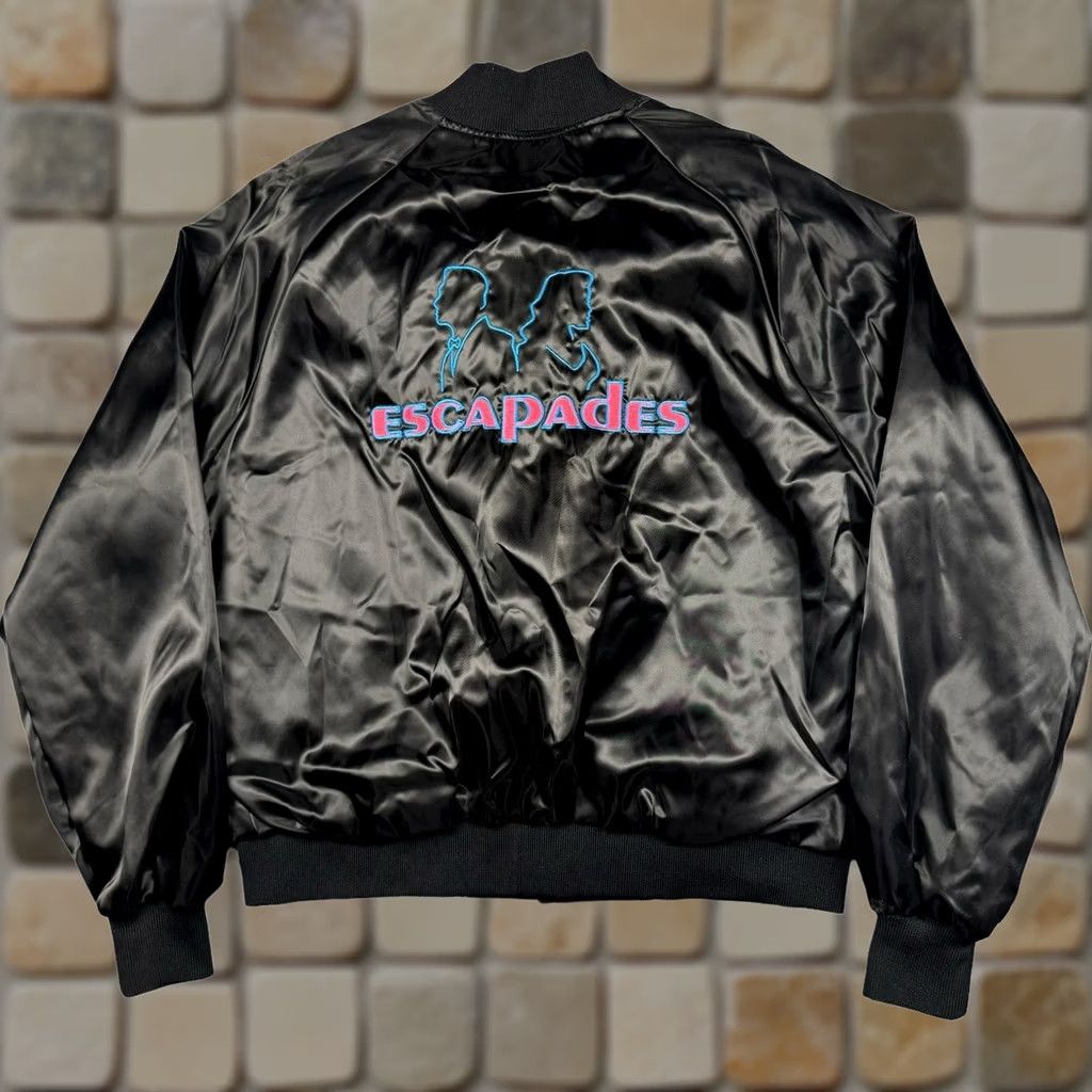 Vintage Bomber Jacket Mens XL Vintage Nylon Embroidered Club Neon Pink Blue 90s 80s Size US XL / EU 56 / 4 - 1 Thumbnail