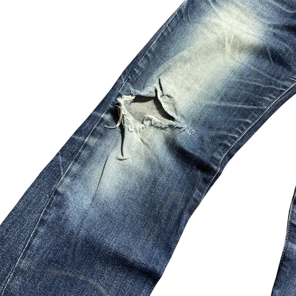Tornado Mart Tornado Mart Distressed Blue Wash Flared Ifsix Lgb Style Size US 32 / EU 48 - 5 Thumbnail