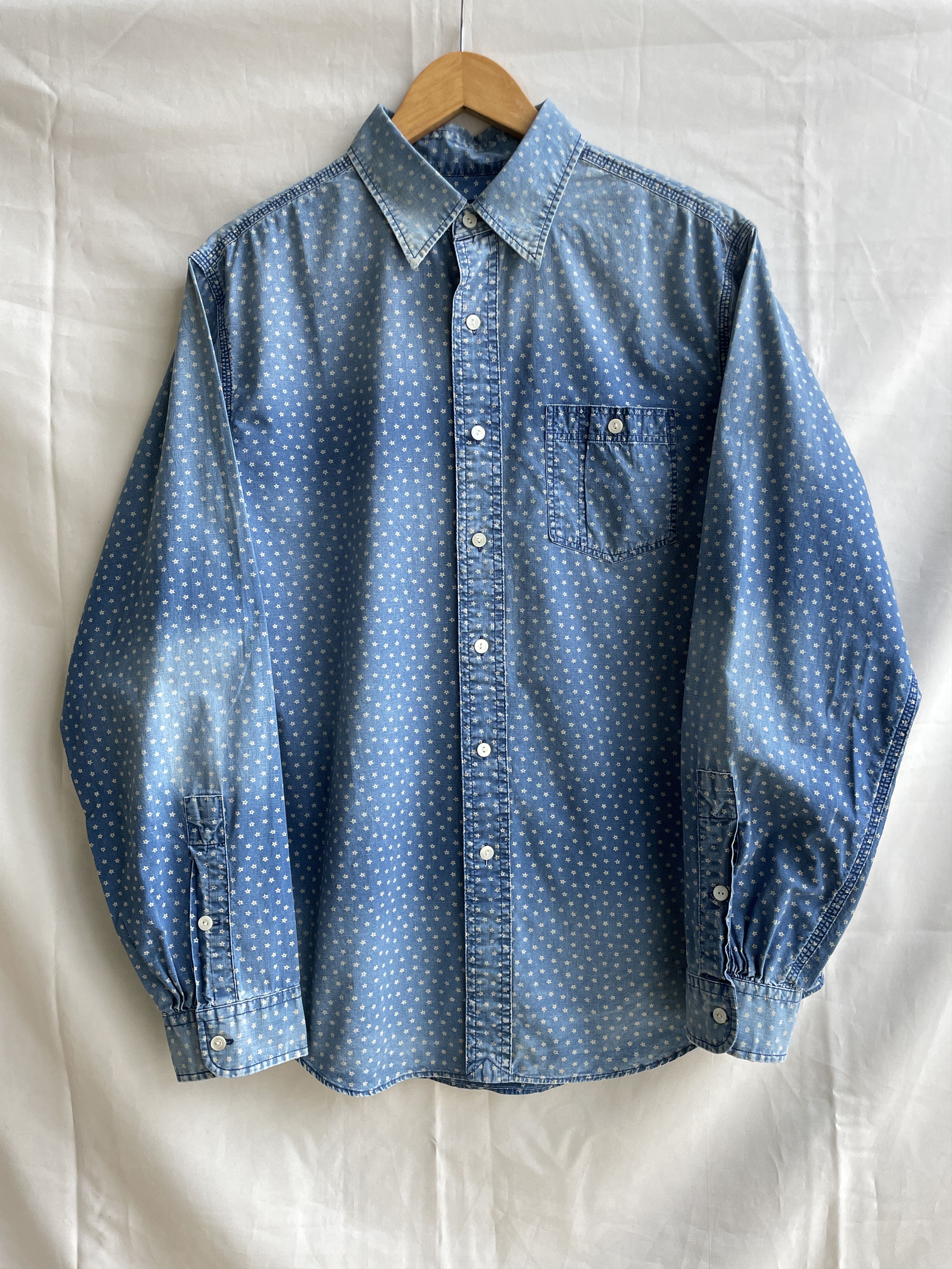 Polo Ralph Lauren Polo Ralph Lauren Indigo Sun Faded Star Pattern Shirt Size L Size US L / EU 52-54 / 3 - 1 Thumbnail
