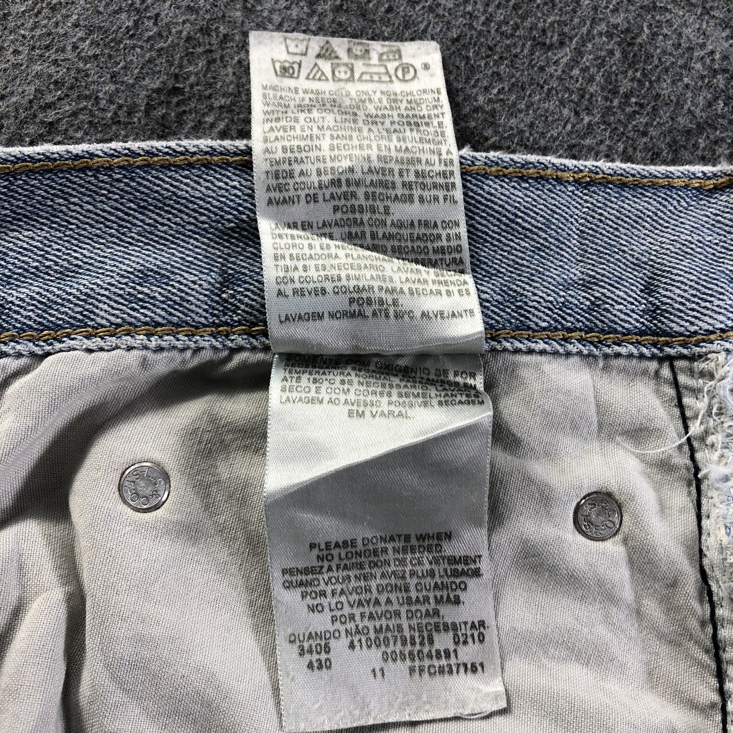 Levi's Vintage Light Wash Levis 550 Jeans-J4372 Size US 39 - 14 Thumbnail