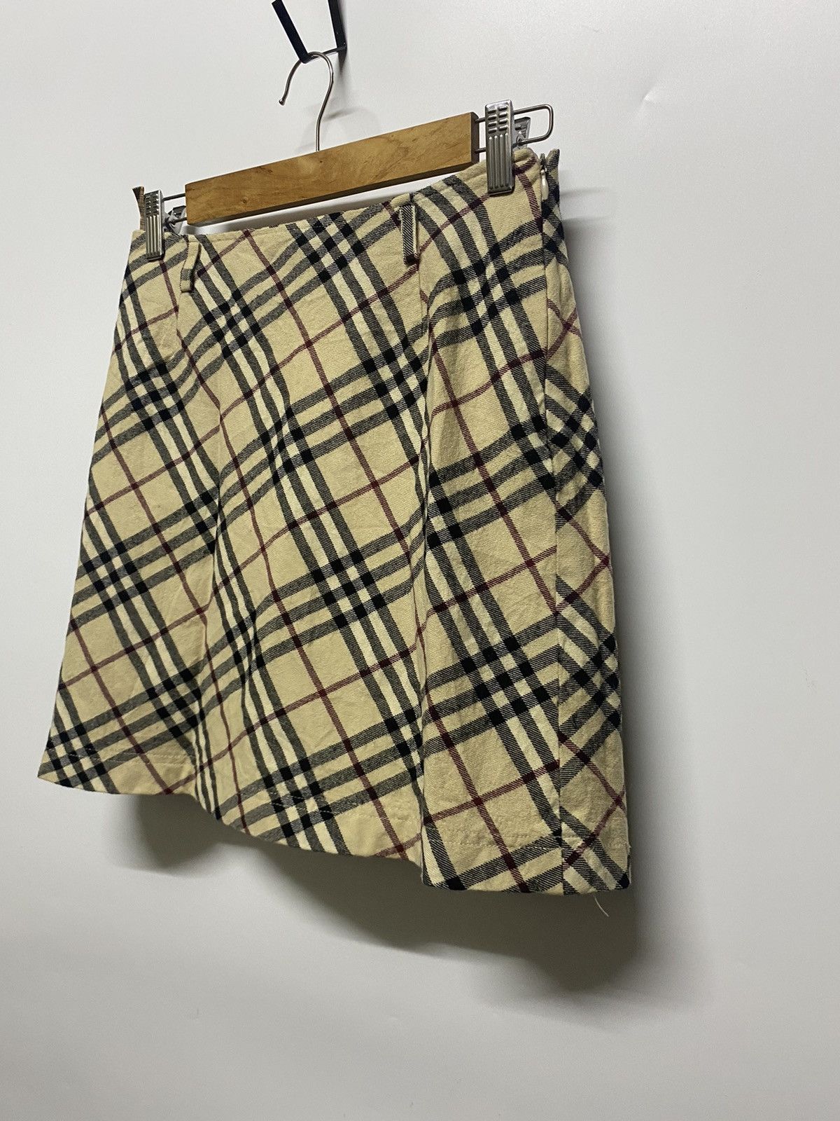 Burberry × Vintage BURBERRY London Mini Skirt Plaid Nova Check Size 26" / US 2 / IT 38 - 5 Thumbnail