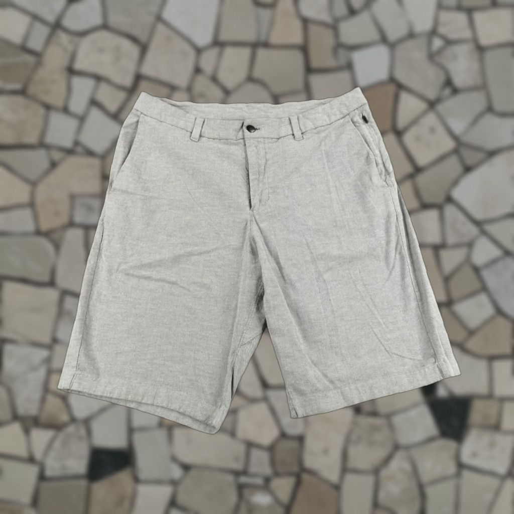 Lululemon LULULEMON Mens Shorts 34 Gray Relaxed Fit Chino 11" Lightweight Casual Outdoor Size US 34 / EU 50 - 1 Thumbnail