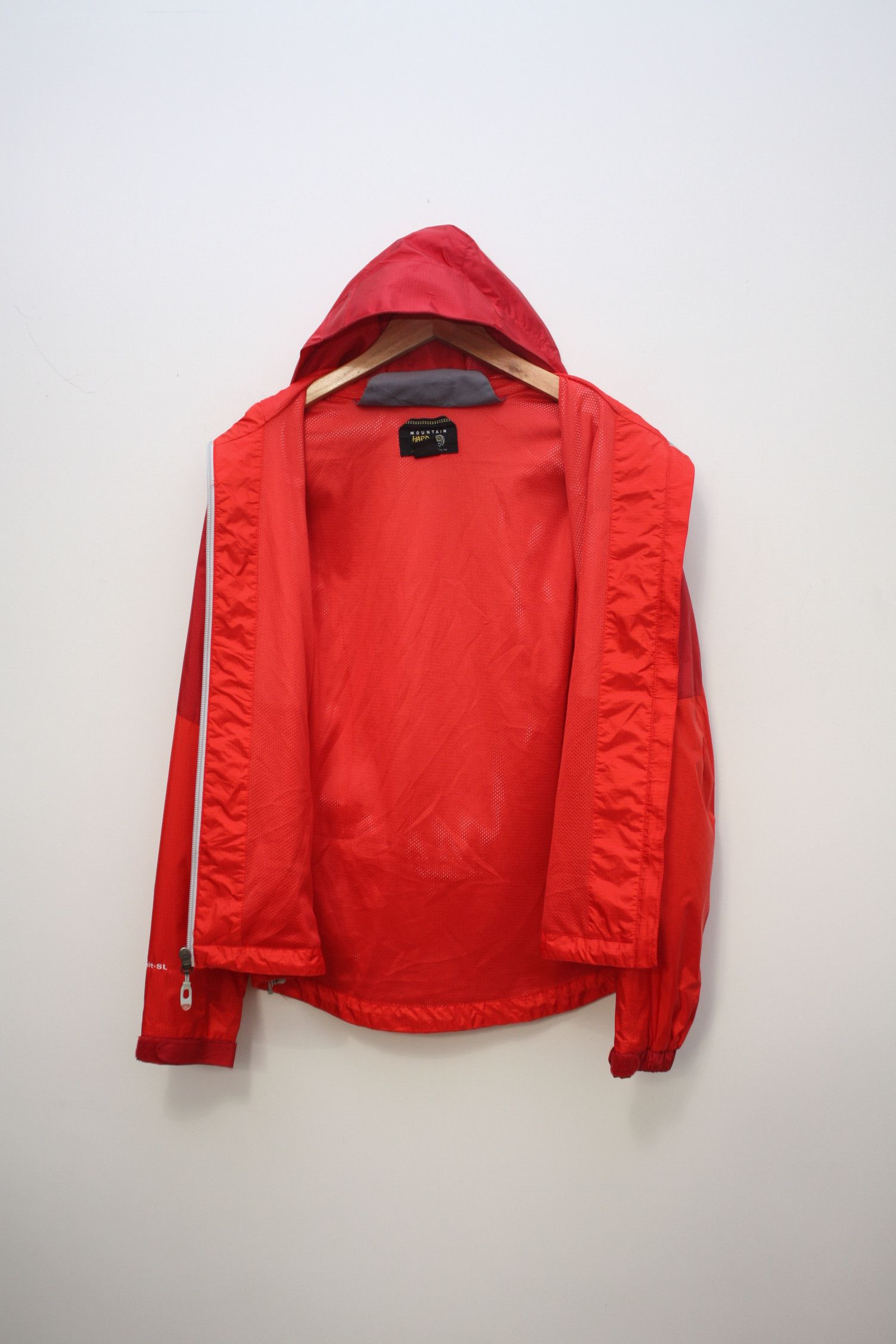 Mountain Hardwear Mountain Hardwear Red Windbreaker Women's Medium Size M / US 6-8 / IT 42-44 - 3 Thumbnail