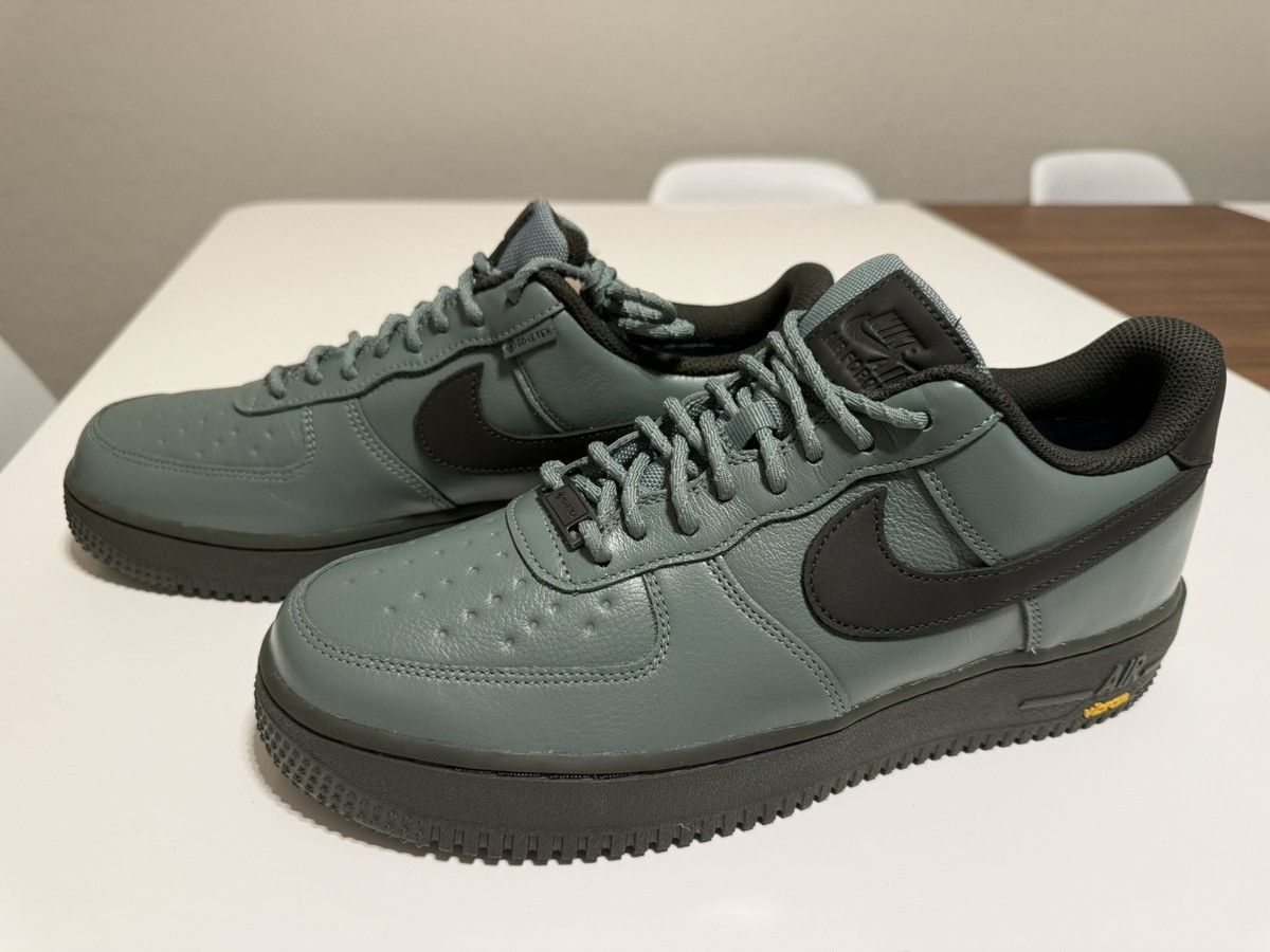 Nike Nike Air Force 1 Low Gore-Tex Vibram Clay Green 9.5 Size US 9.5 / EU 42-43 - 1 Thumbnail