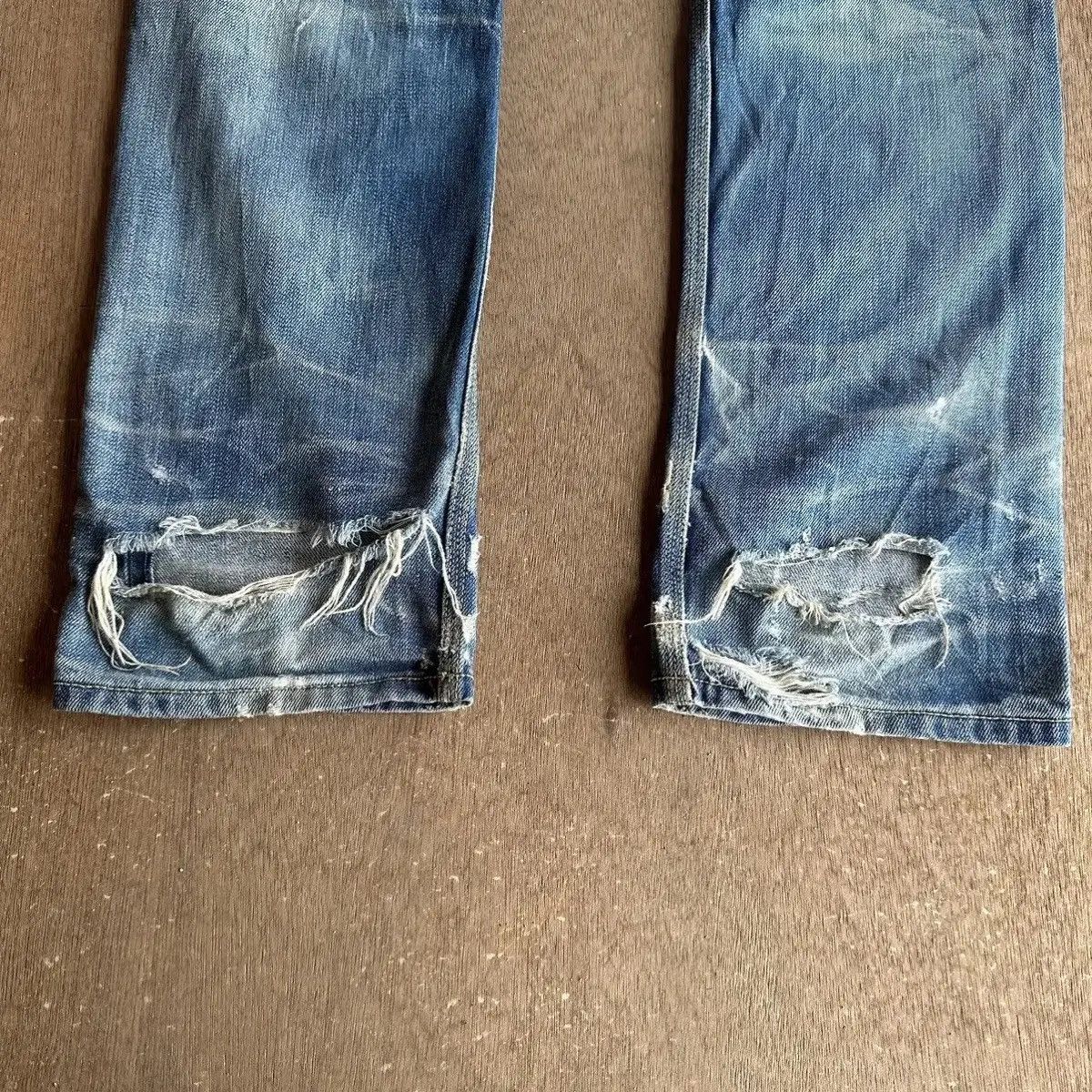 Diesel SUPER SICKS ‼️Vintage DIESEL Jeans Selvedge Distressed Denim Size US 30 / EU 46 - 15 Thumbnail