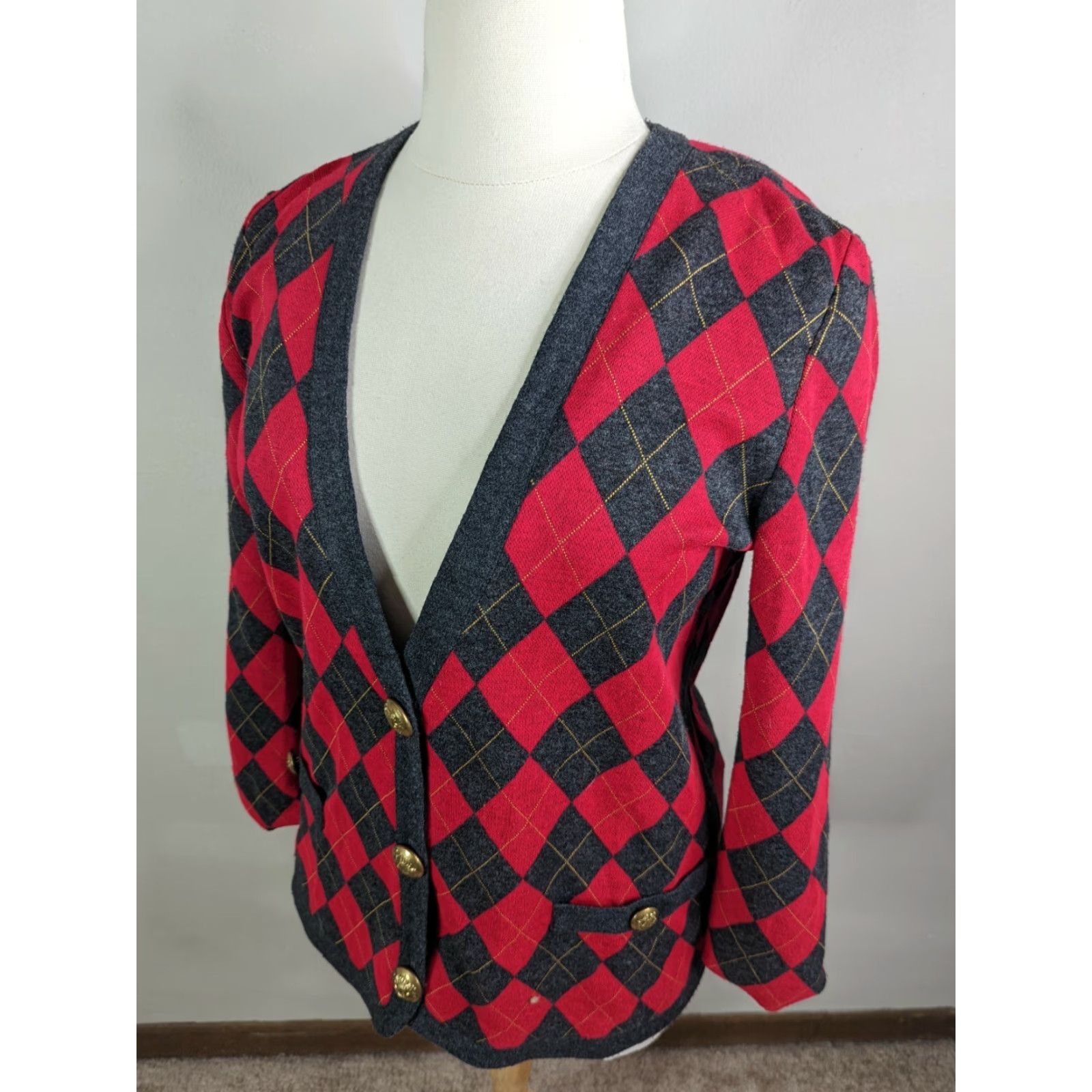 Vintage VTG Leslie Fay Argyle Cardigan Women’s XL Red Gold Gray S4C V Neck 90s 80s Vintage Secretary/Geek Clothing Mens? Size XL / US 12-14 / IT 48-50 - 3 Thumbnail