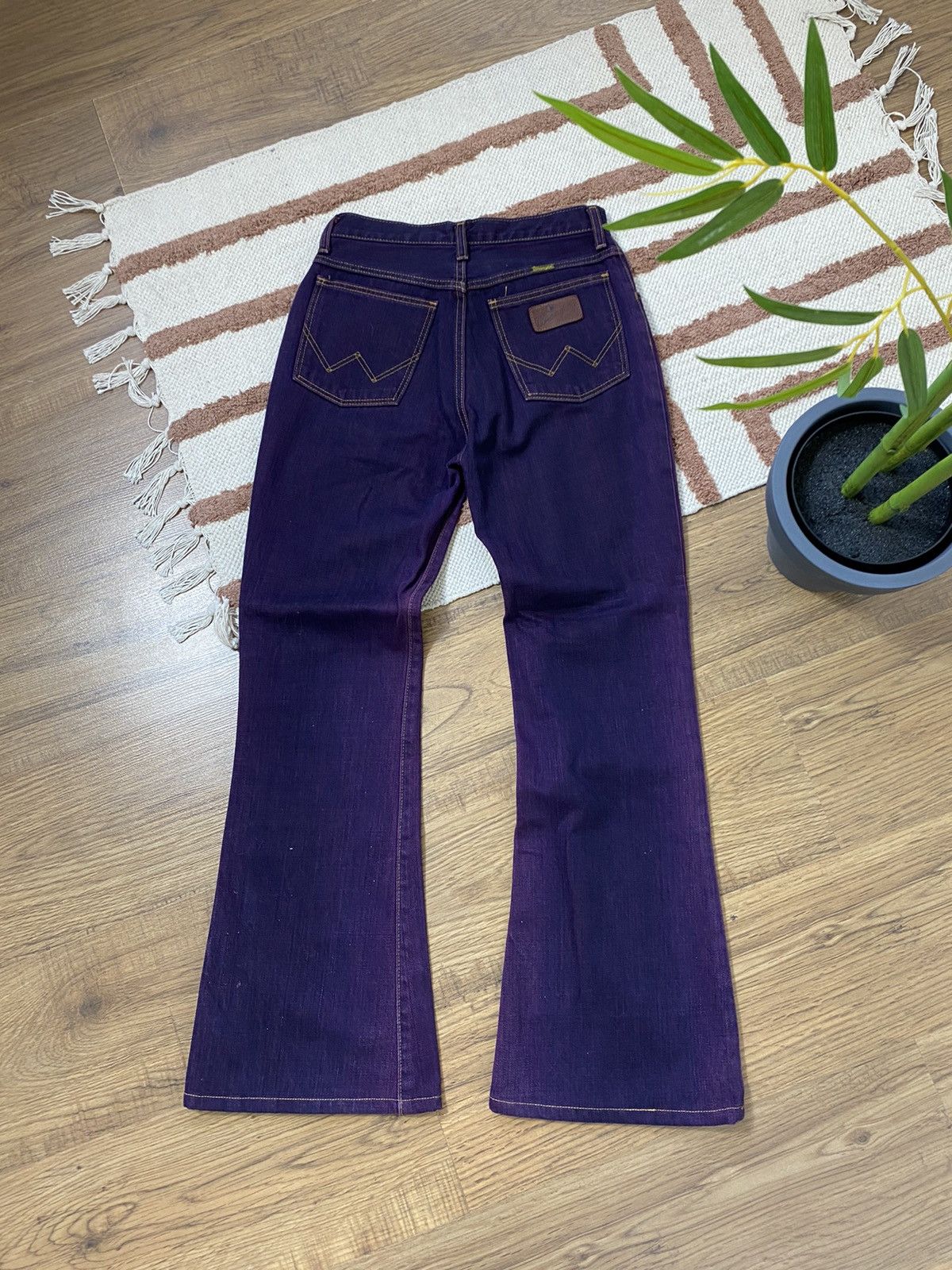 Wrangler 1990’s WASHER GRADIENT PURPLE/VIOLET WRANGLER JEANS Size 28" / US 6 / IT 42 - 7 Thumbnail