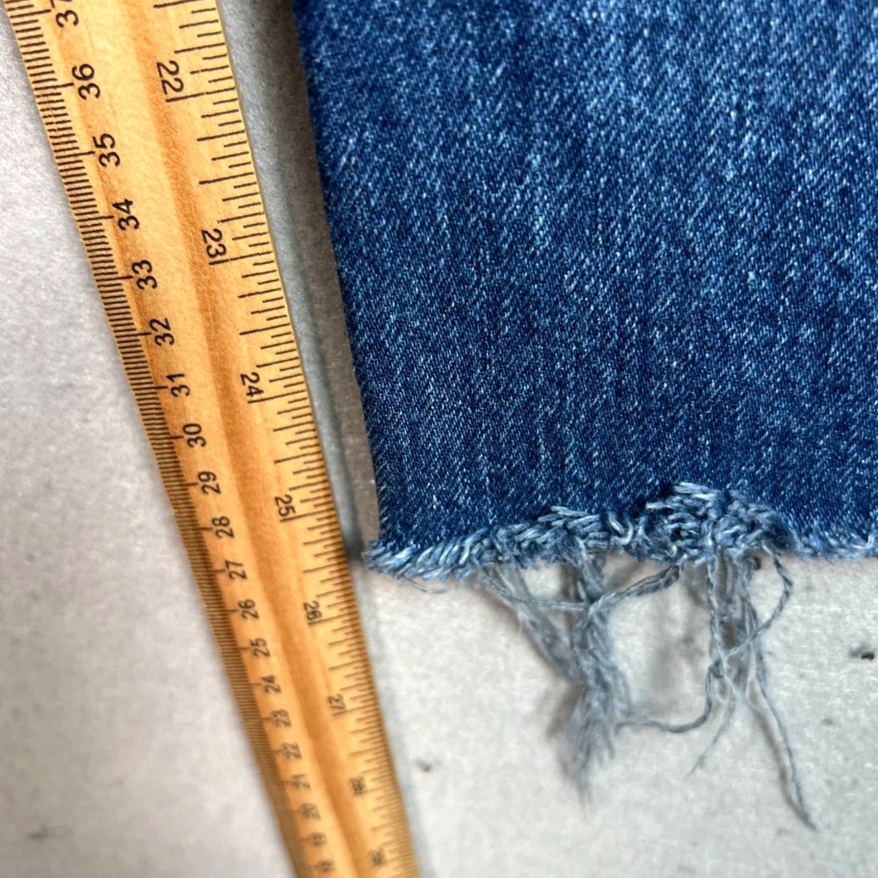Asos ASOS Denim Jeans Womens Size 30 x 32 Blue Frayed Split Hem Jeans Womens Size 30 Blue Denim Straight High Rise Size 30" / US 8 / IT 44 - 7 Thumbnail