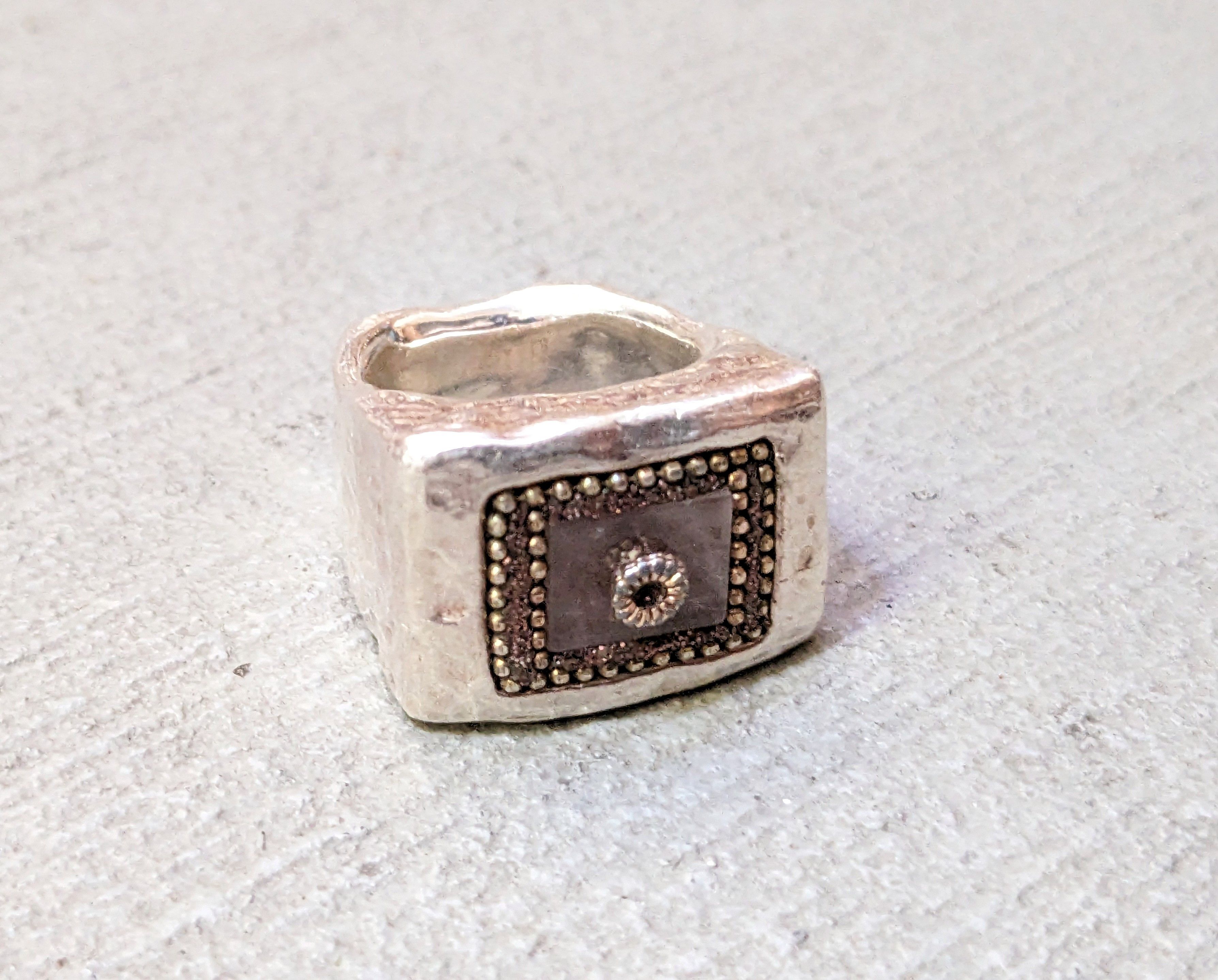 Jewelry Vintage Sterling Silver Ring Size 7.5 Hammered Modern Y2K Size ONE SIZE - 2 Thumbnail