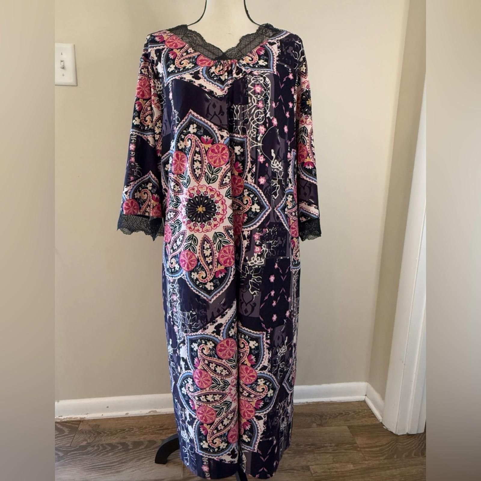 Sterling Silver Silverts floral paisley lace maxi nightgown black pink SZ XL Size ONE SIZE - 1 Thumbnail