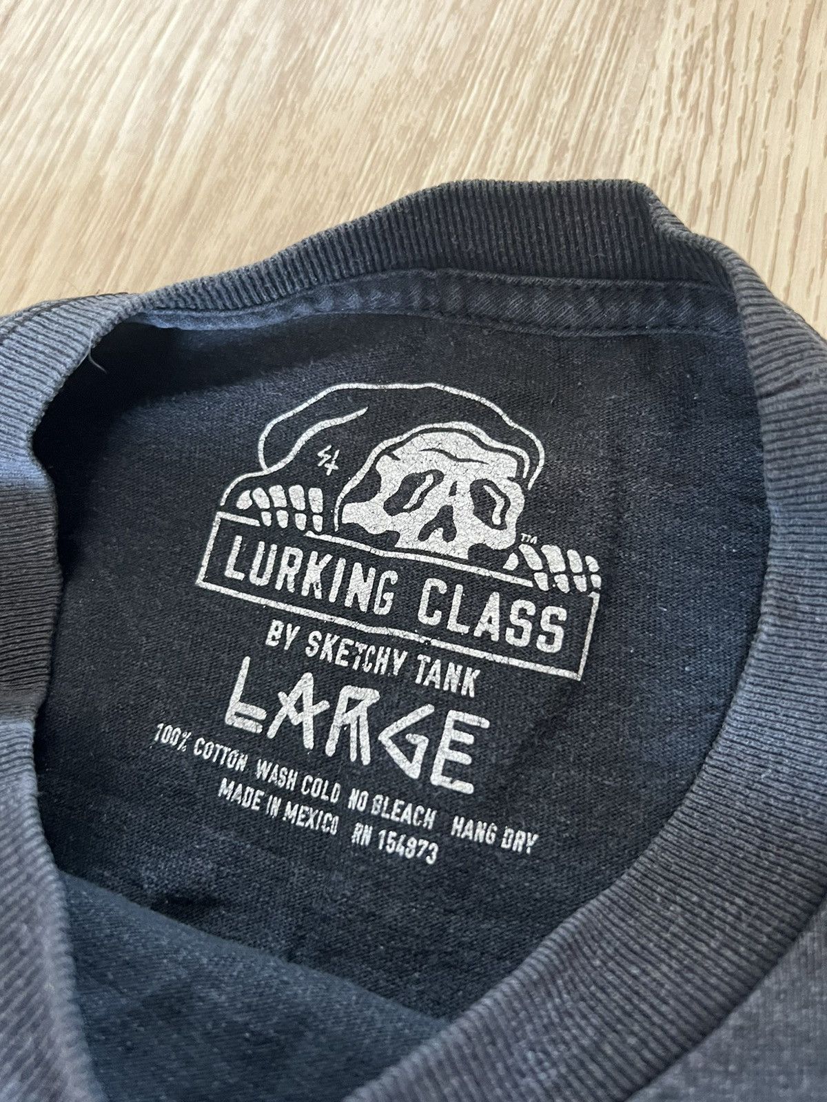Santa Cruz Skateboards × Vintage Lurking Class by Sketchy Tank Skateboard T SHIRT Tee Size US L / EU 52-54 / 3 - 11 Thumbnail
