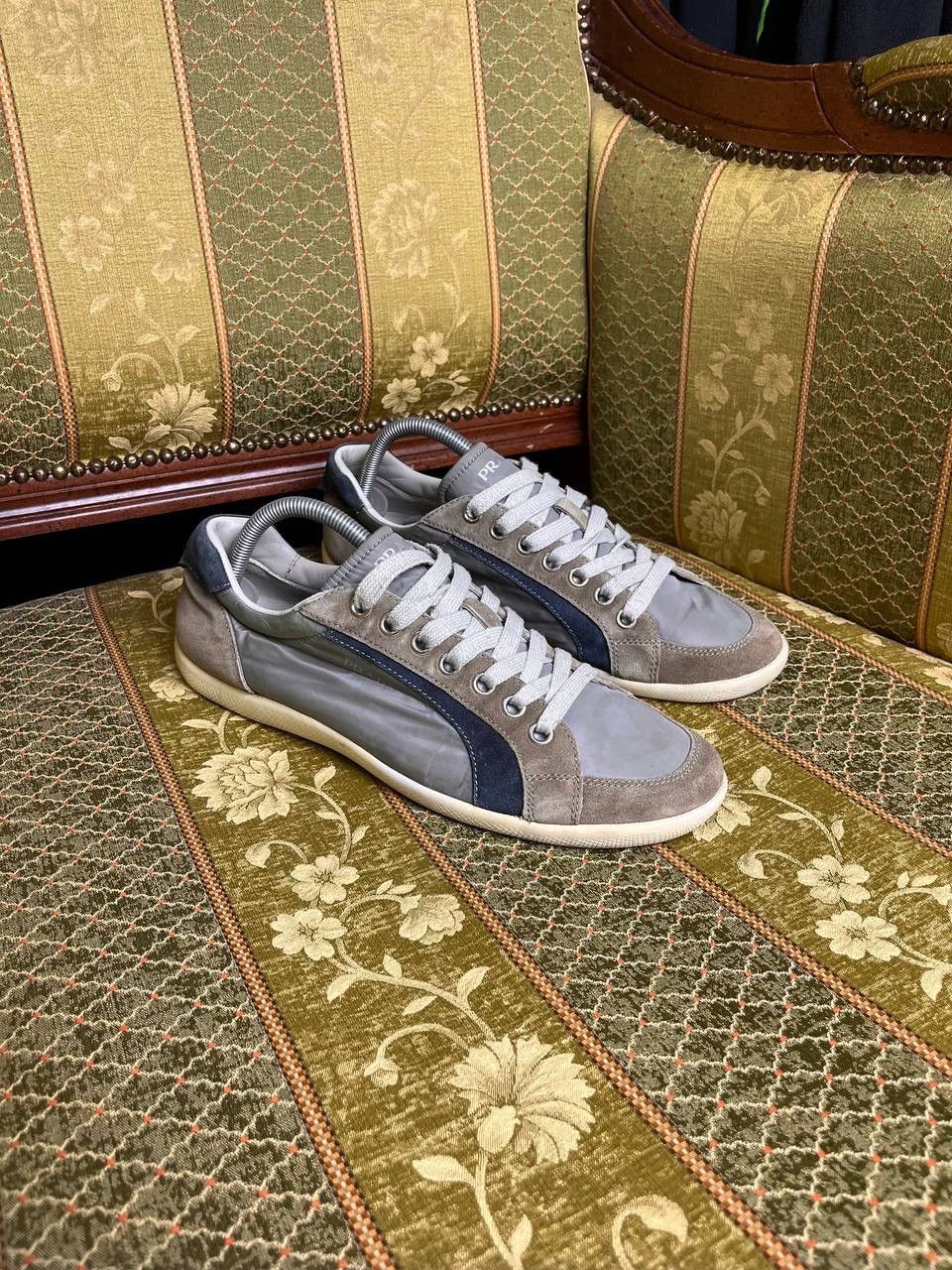 Prada × Vintage Vintage Prada Red Tab Low Top Leather Sneakers EUR 41 Size US 8 / EU 41 - 2 Thumbnail
