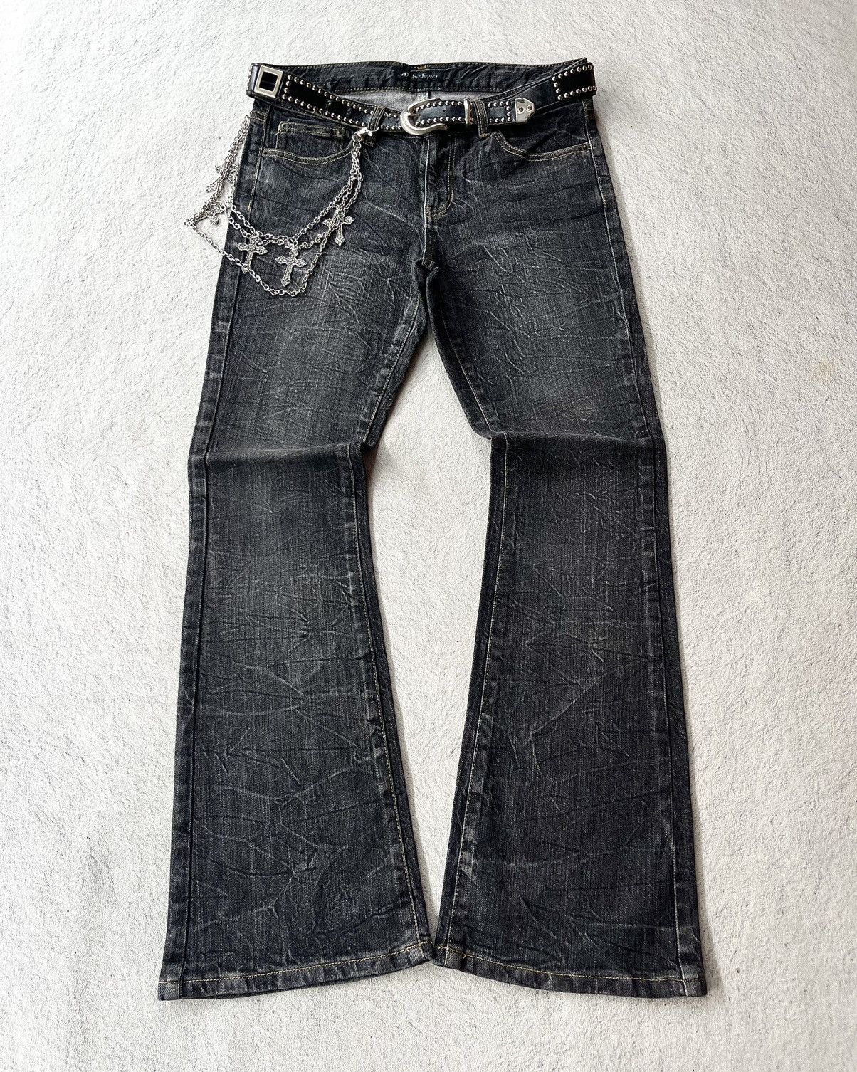 Daily Topics Flare Jean