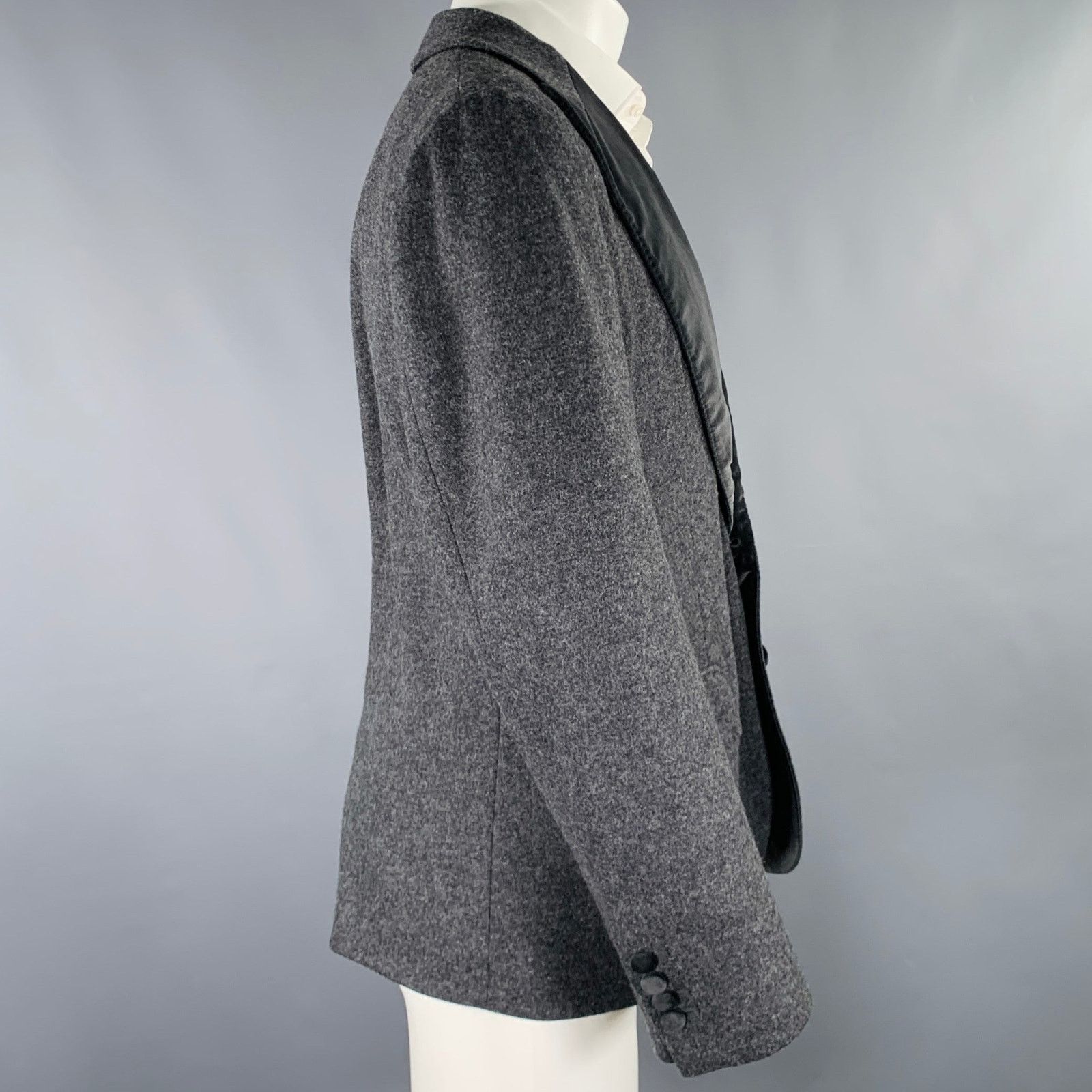 Dolce & Gabbana Size 40 Long Grey Two Toned Virgin Wool Blend Sport Coat Size 40R - 3 Thumbnail