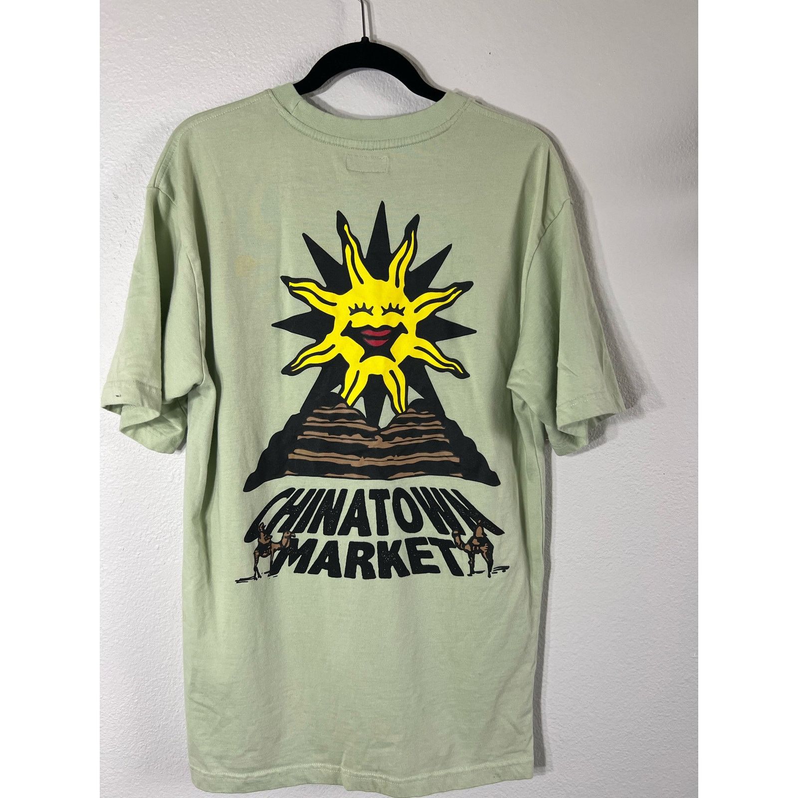 Market ChinaTown Market smiley t shirt sz XL Size US XL / EU 56 / 4 - 2 Thumbnail