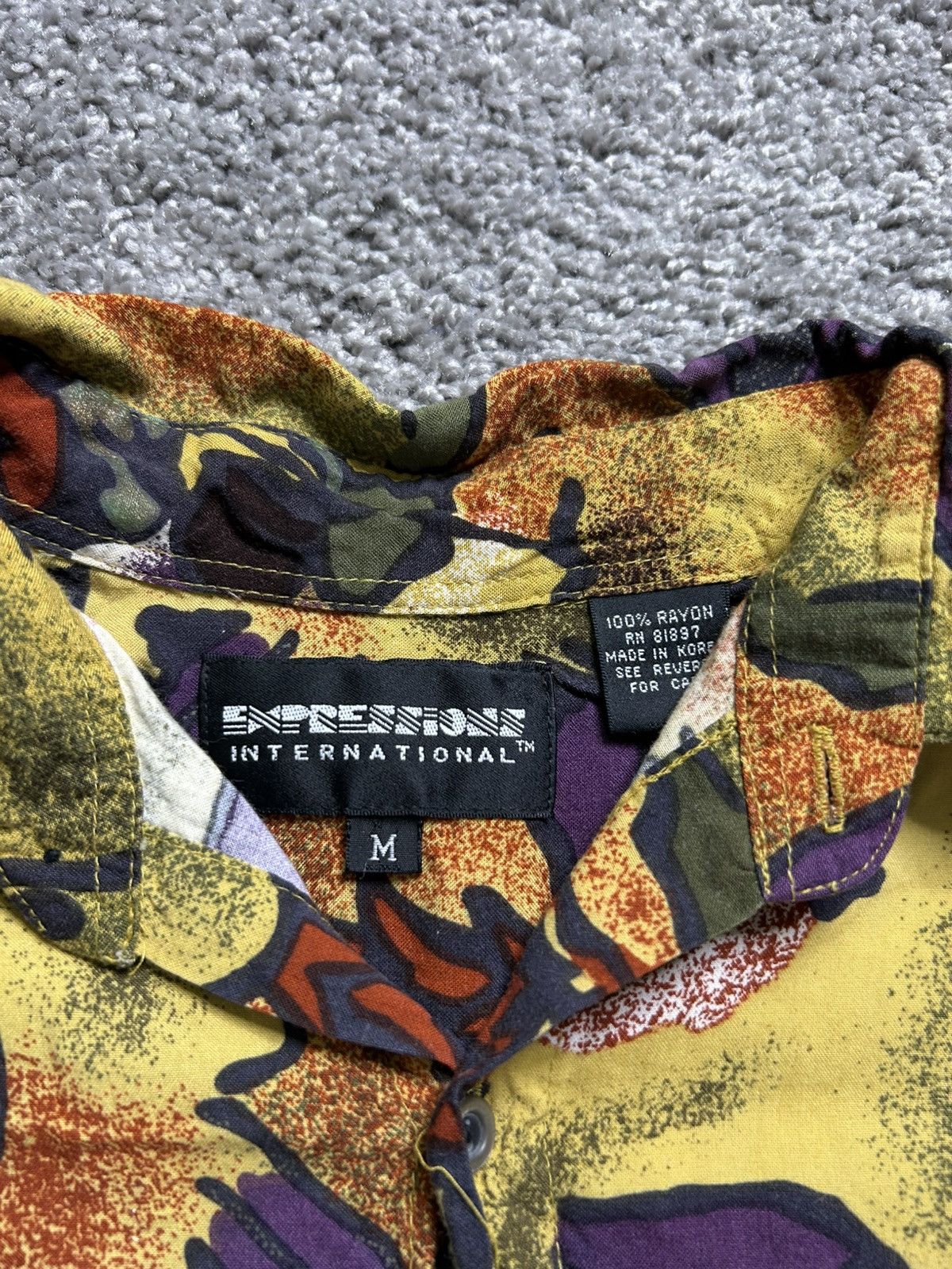 Vintage Vintage 70s Expressions AOP Art Rayon Short Sleeve Button Up Size US M / EU 48-50 / 2 - 4 Thumbnail