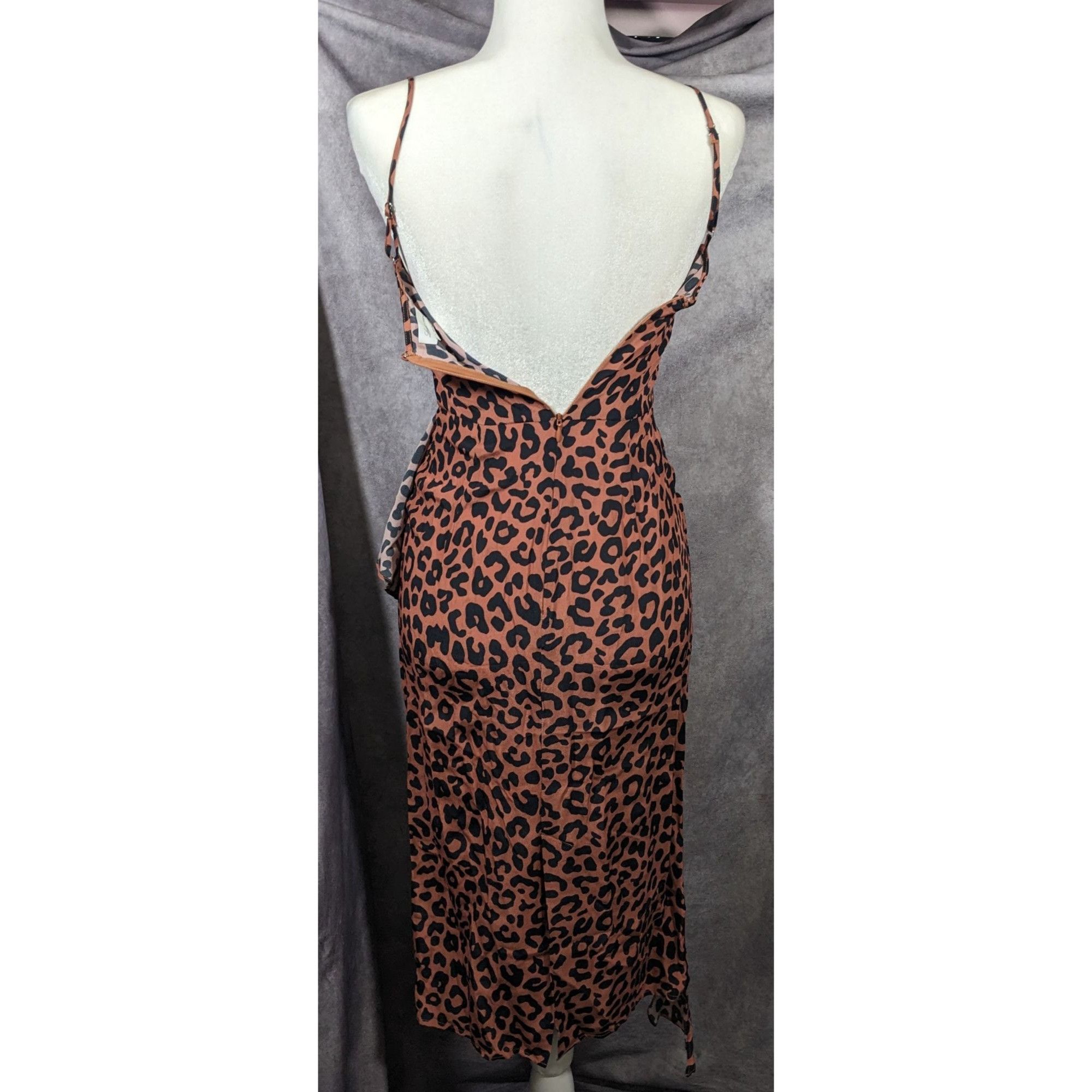 Lovers and Friends Lovers + Friends Ellie Midi Leopard Print Spaghetti Strap Ru Size XS / US 0-2 / IT 36-38 - 14 Thumbnail