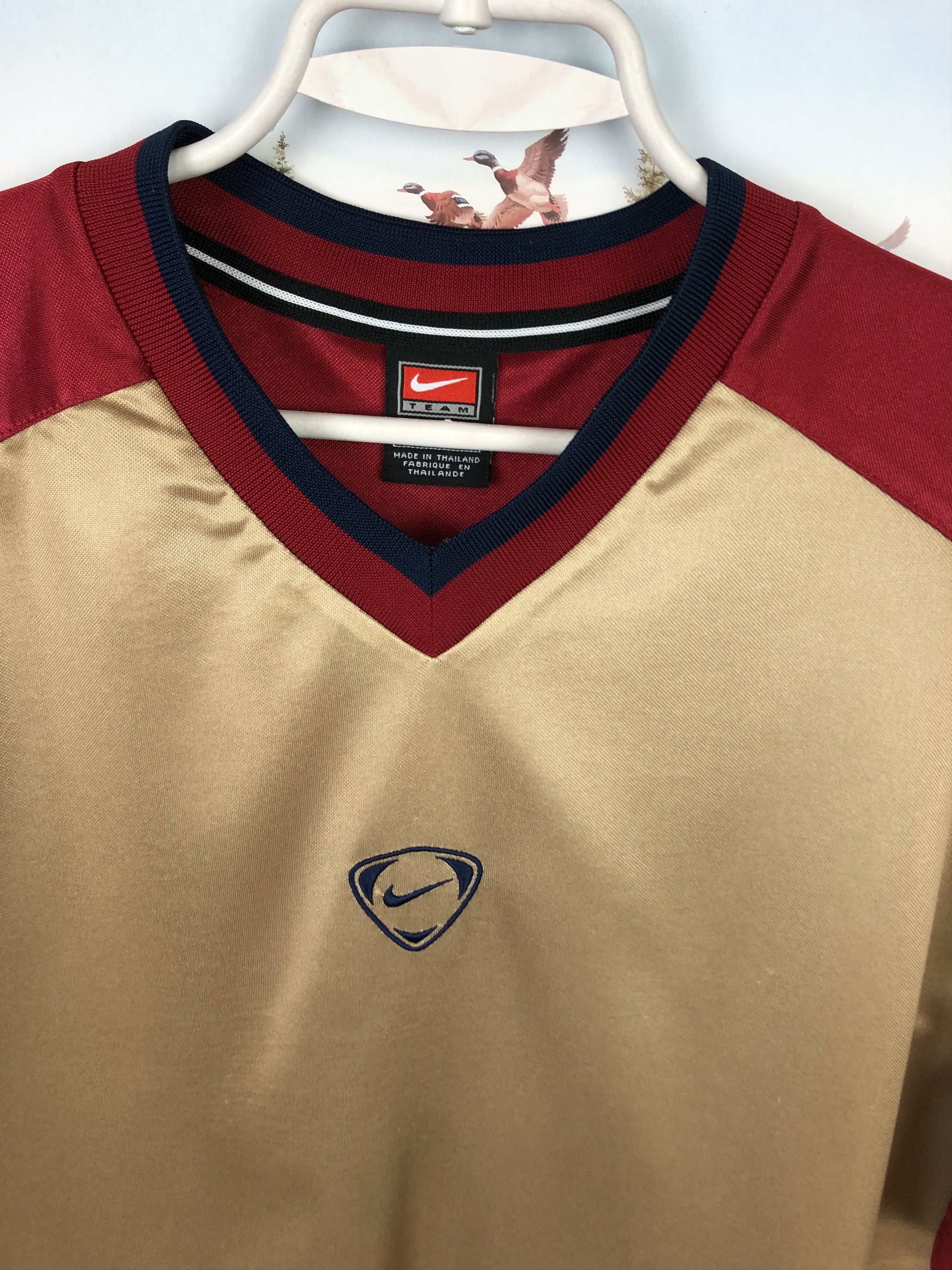 Nike Vintage 90's Nike Football Template Shirt Red Gold Blue Size US M / EU 48-50 / 2 - 3 Thumbnail