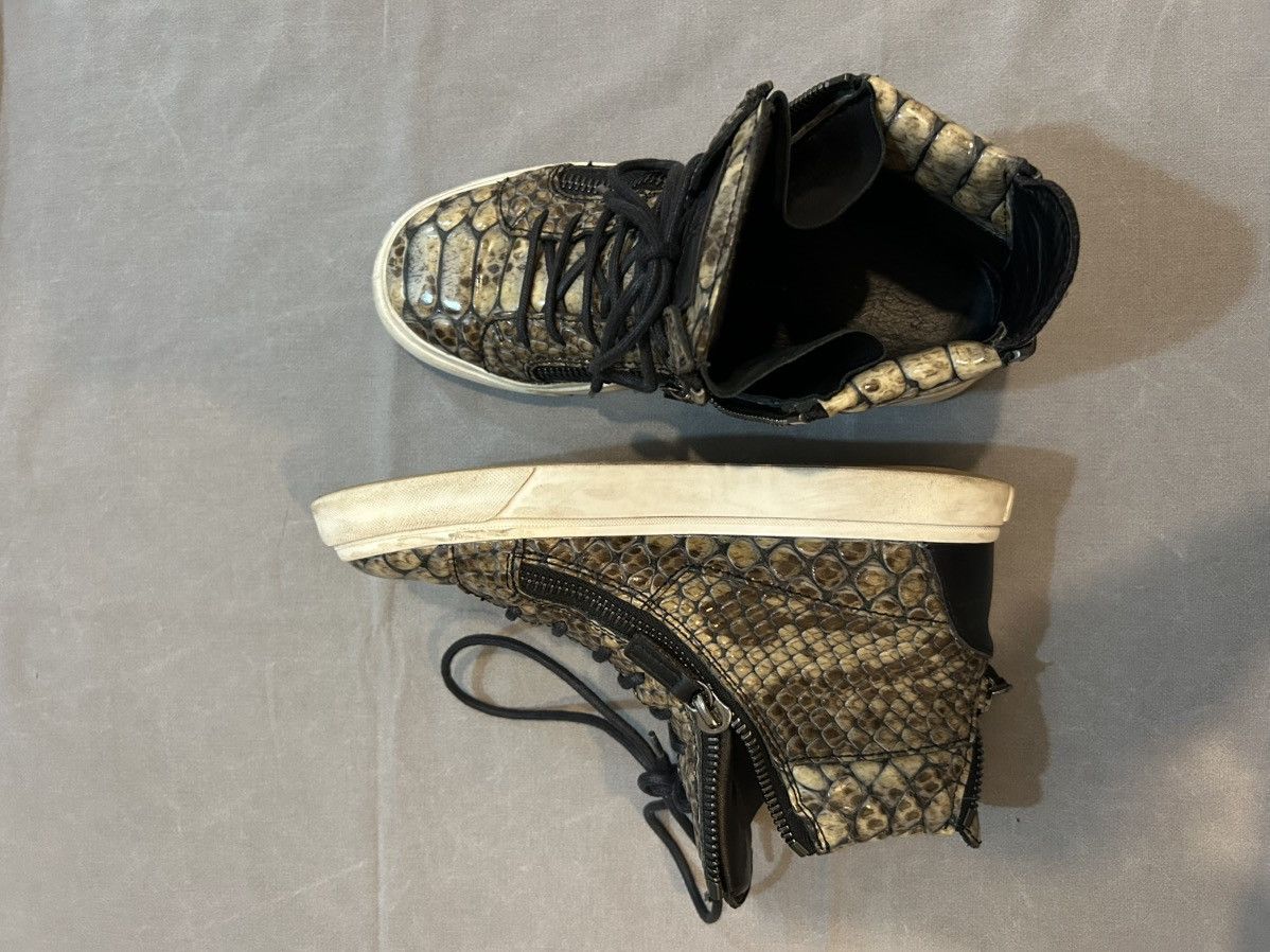 Giuseppe Zanotti Giuseppe Zanotti Python Effect High Top Sneakers Size US 7 / IT 37 - 5 Thumbnail