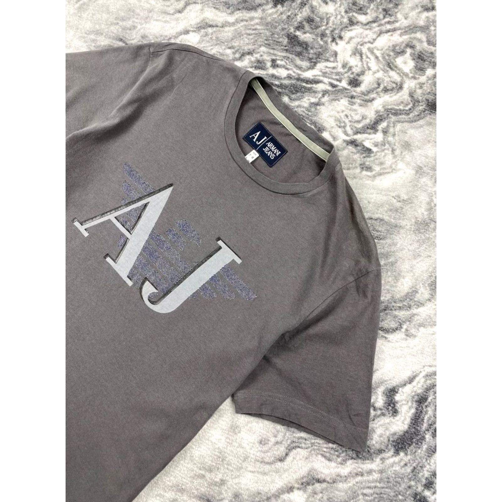 Vintage Armani Jeans T Shirt Big Logo Men M Gray Size US M / EU 48-50 / 2 - 3 Thumbnail