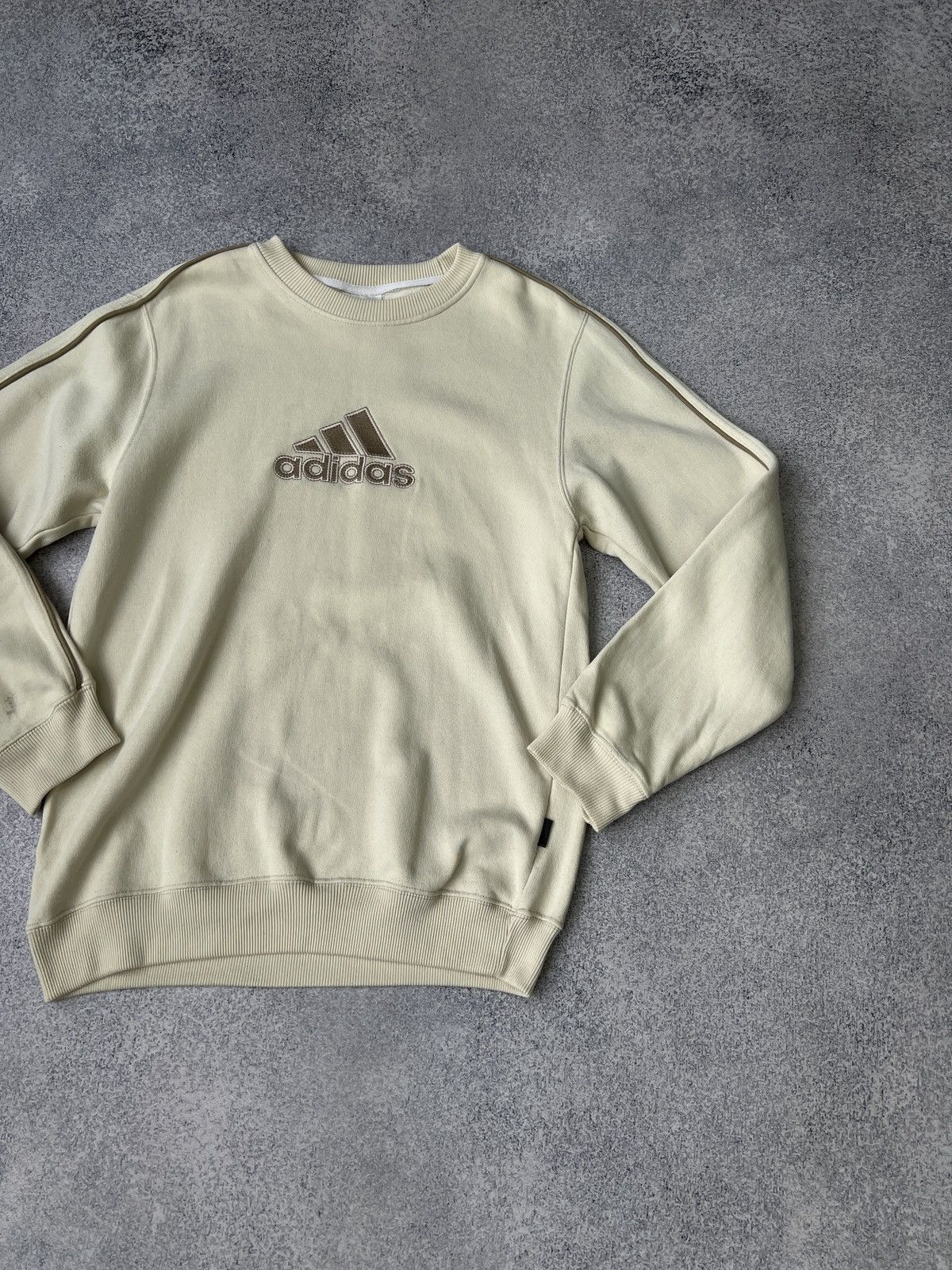Adidas × Vintage Vintage Adidas 90s style logo sweatshirt Size US M / EU 48-50 / 2 - 3 Thumbnail