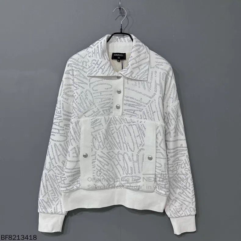 Chanel Chanel 21N Ski Series Rhinestone Letter Print Pullover Lon Size S / US 4 / IT 40 - 5 Thumbnail