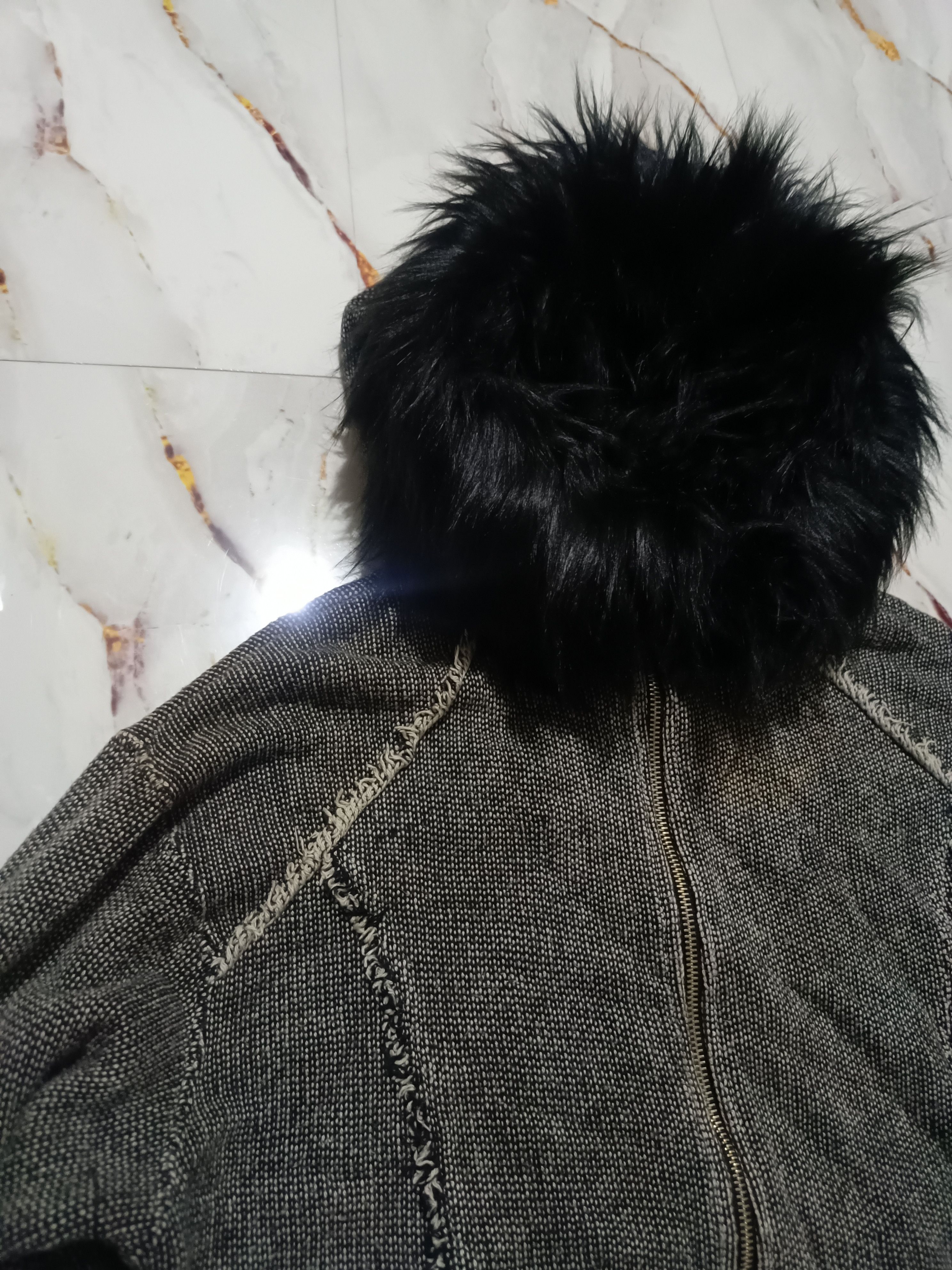 Vintage Crazy Fur knit Movin black Box hoodie Size US L / EU 52-54 / 3 - 3 Thumbnail