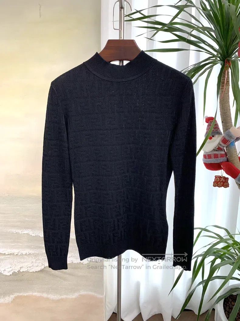 Fendi Fendi Sweater Size XS / US 0-2 / IT 36-38 - 1 Thumbnail